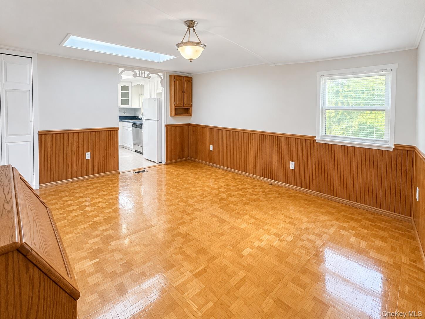 525 Riverleigh Avenue, Unit 102 photo 3
