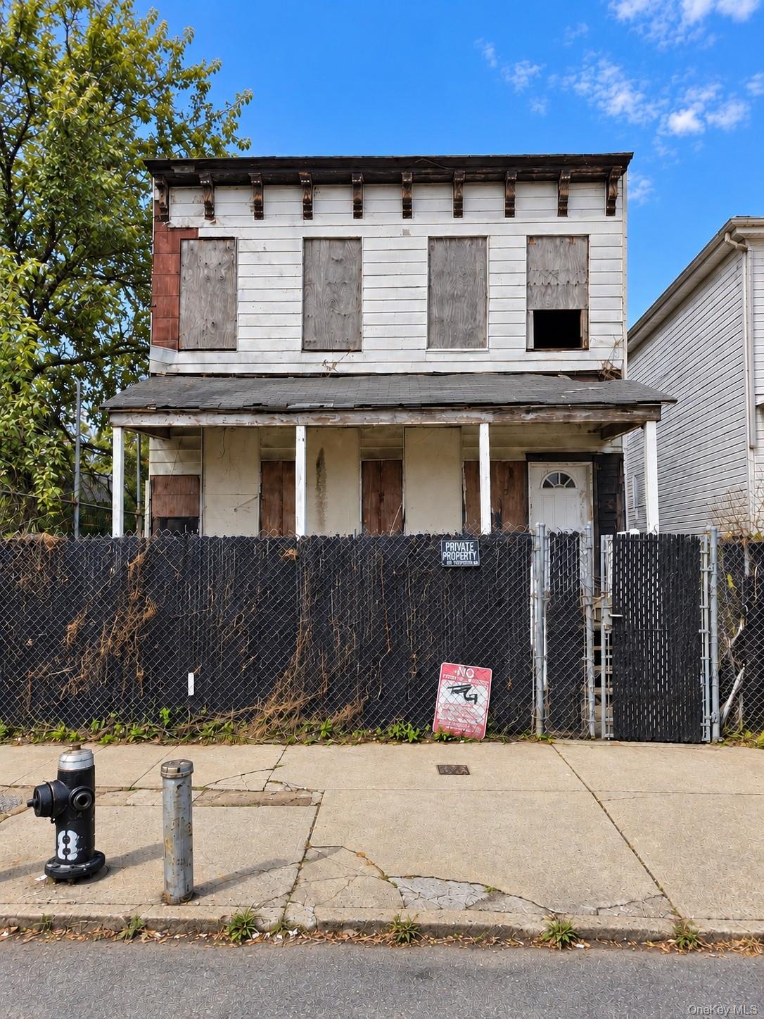 246 Grandview Avenue – For Sale photo 2