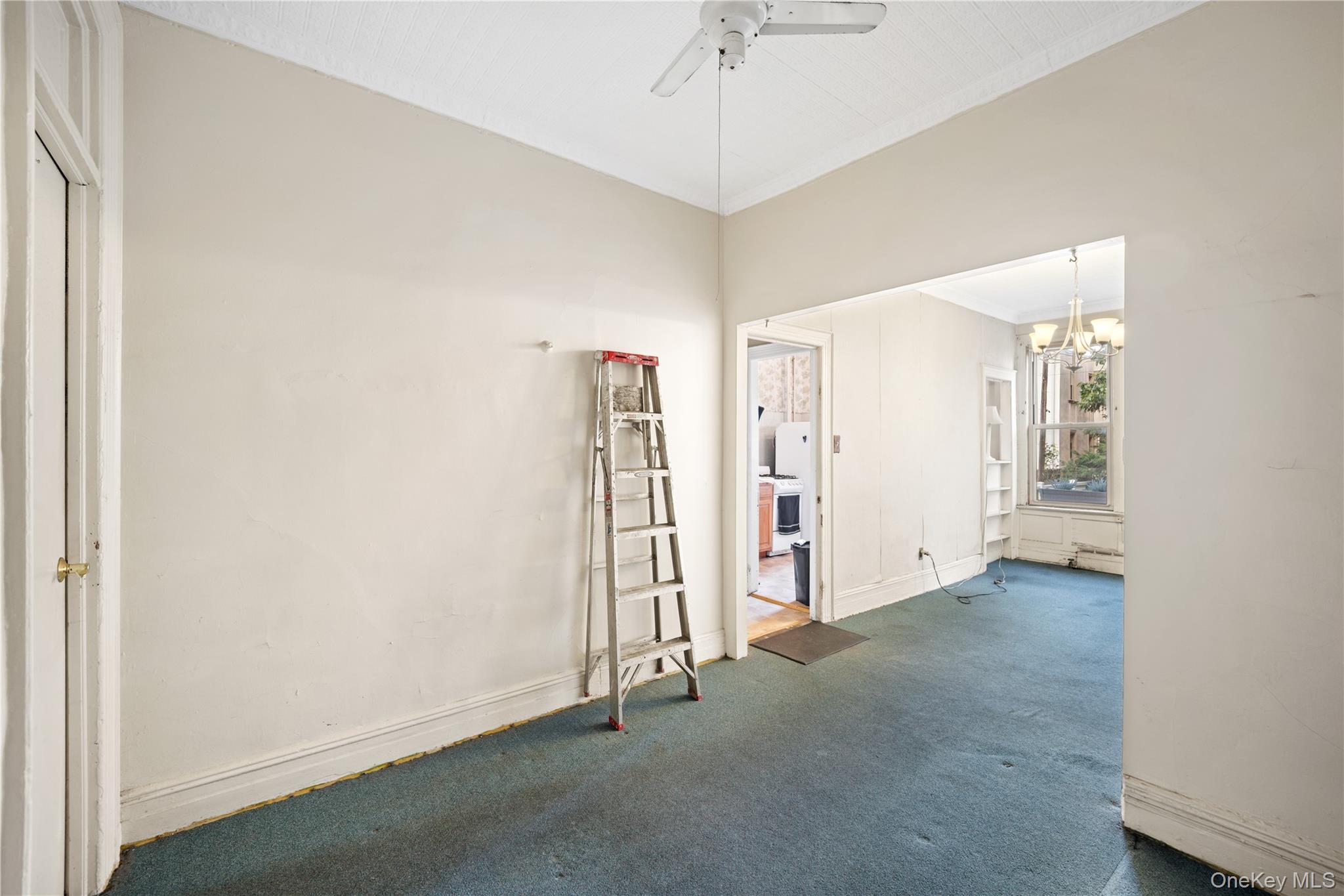 160 Diamond Street – For Sale photo 26