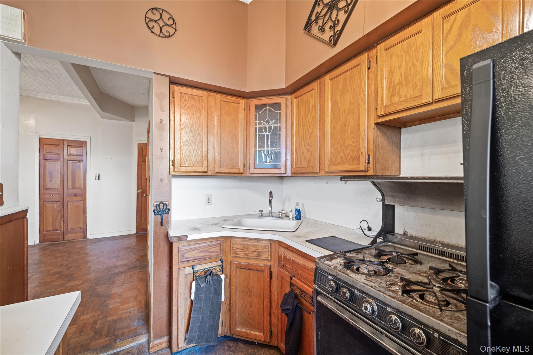 160 Diamond Street – For Sale photo 19