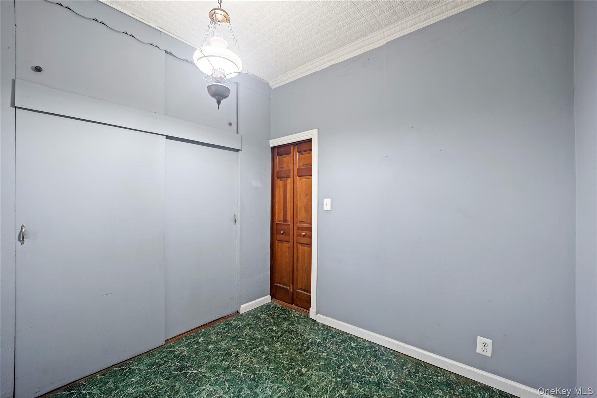 160 Diamond Street – For Sale photo 25