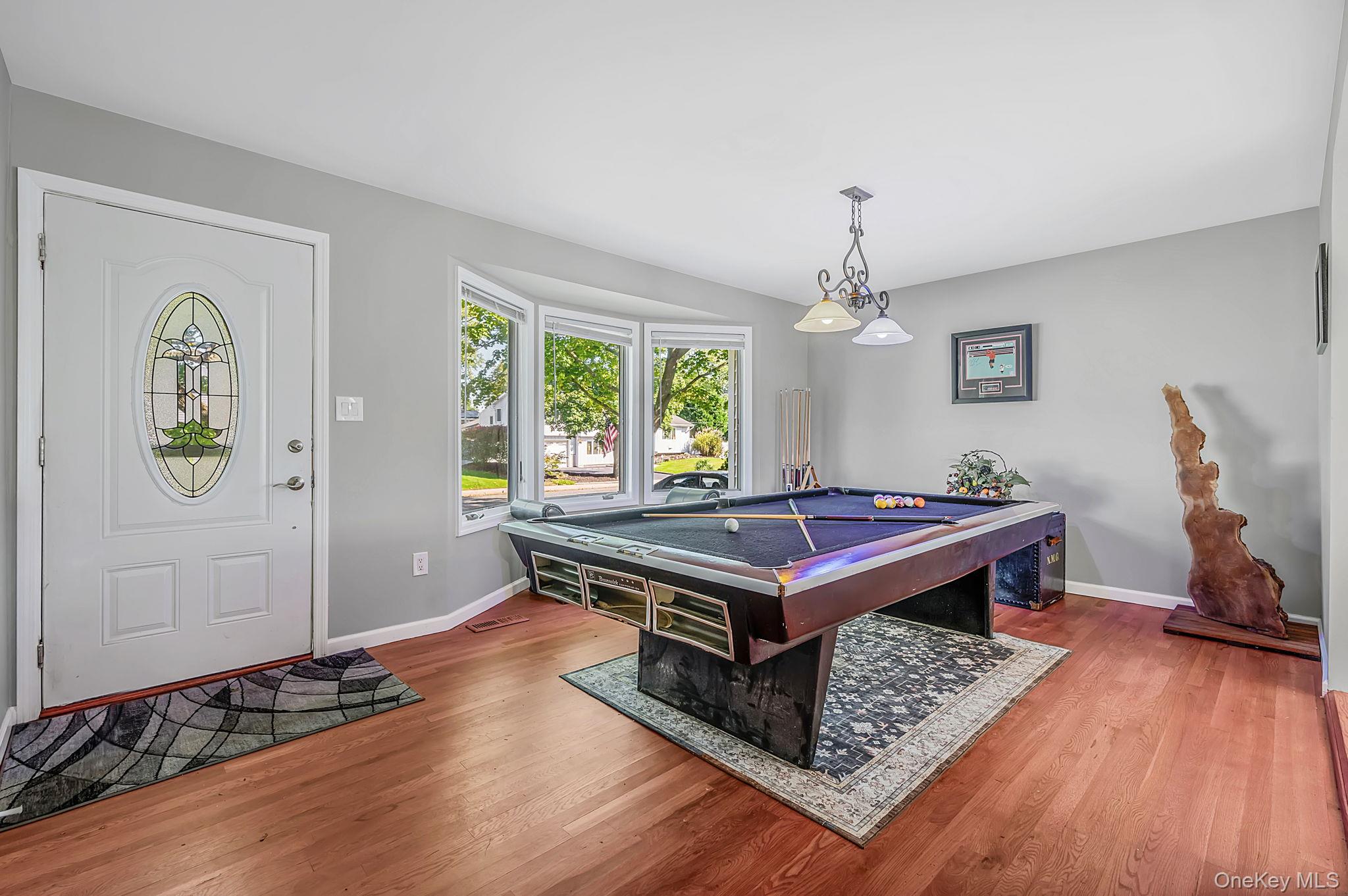 1400 Wave Avenue – For Sale photo 3