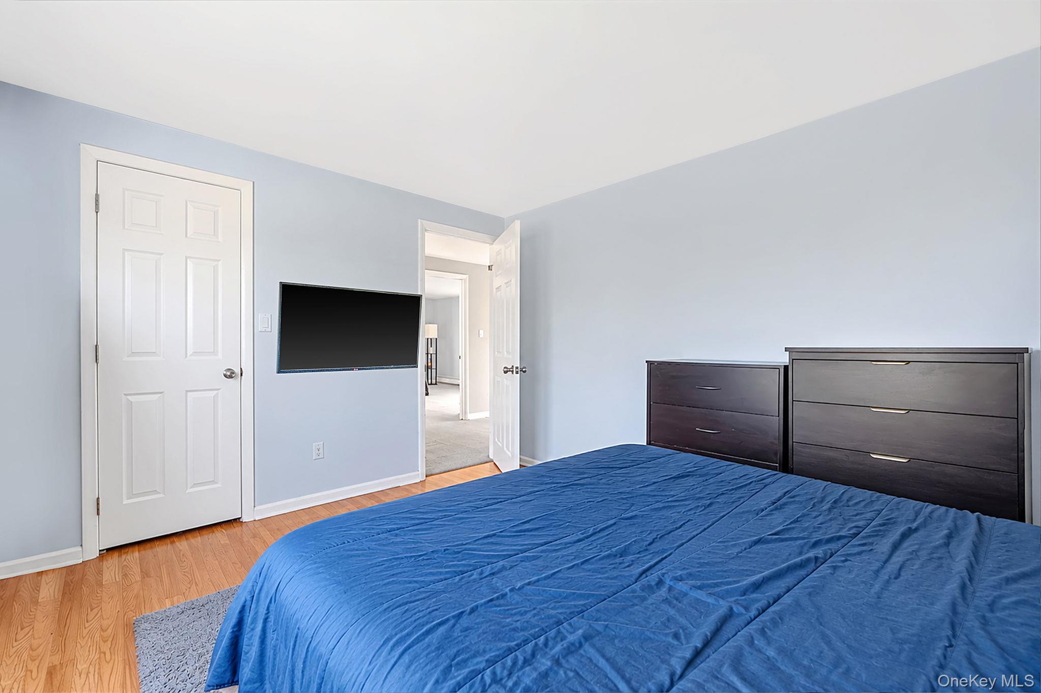 1400 Wave Avenue – For Sale photo 16
