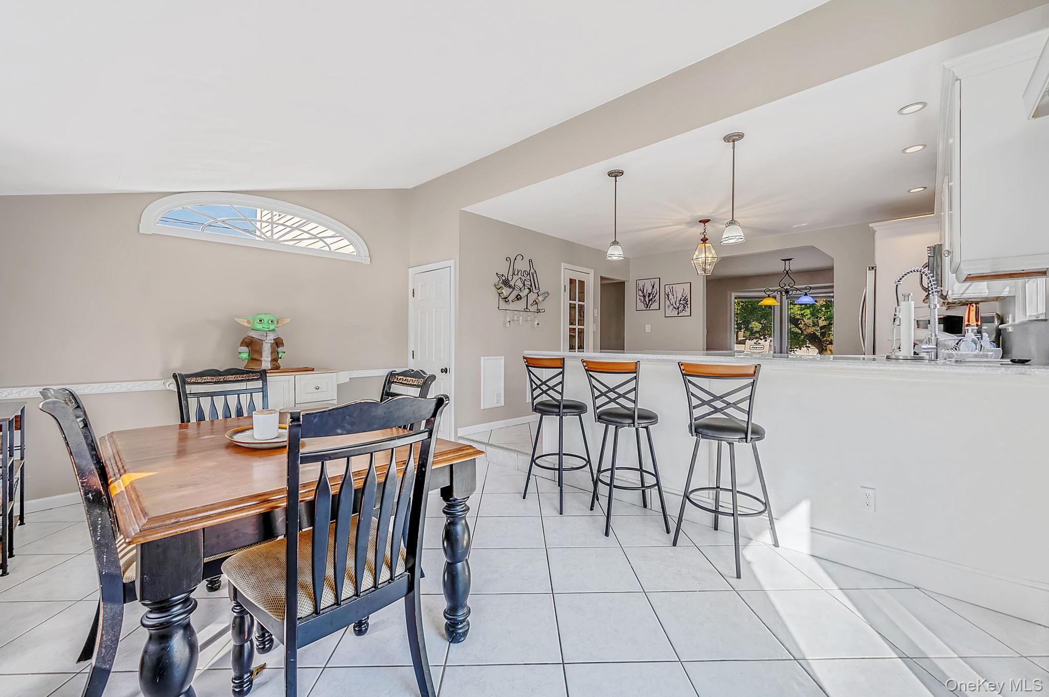1400 Wave Avenue – For Sale photo 8