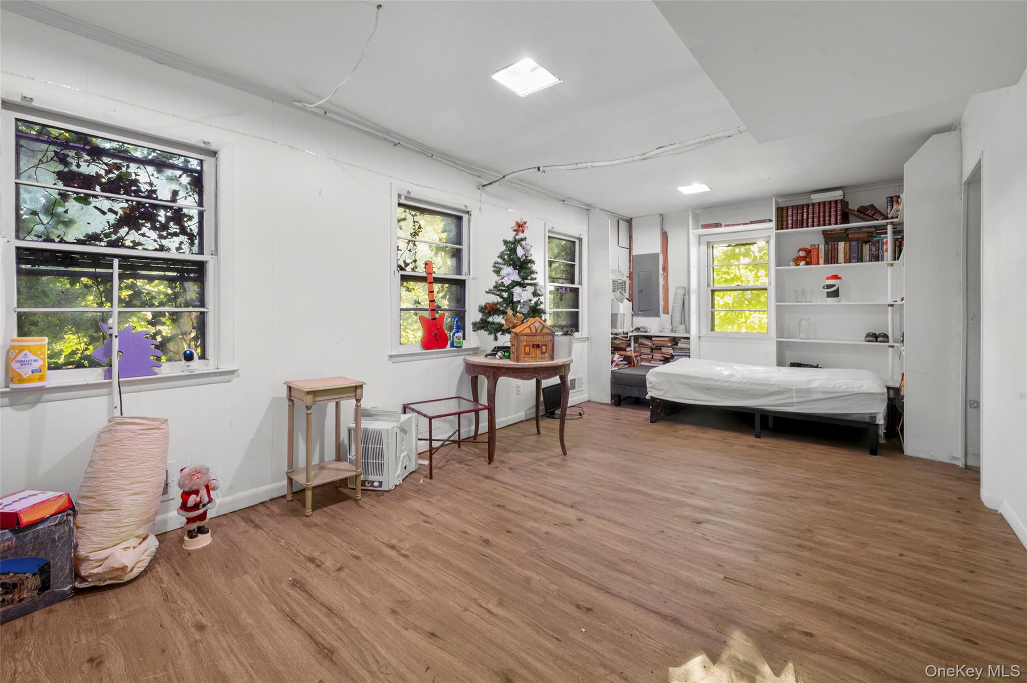 1121 North Street – For Sale photo 9