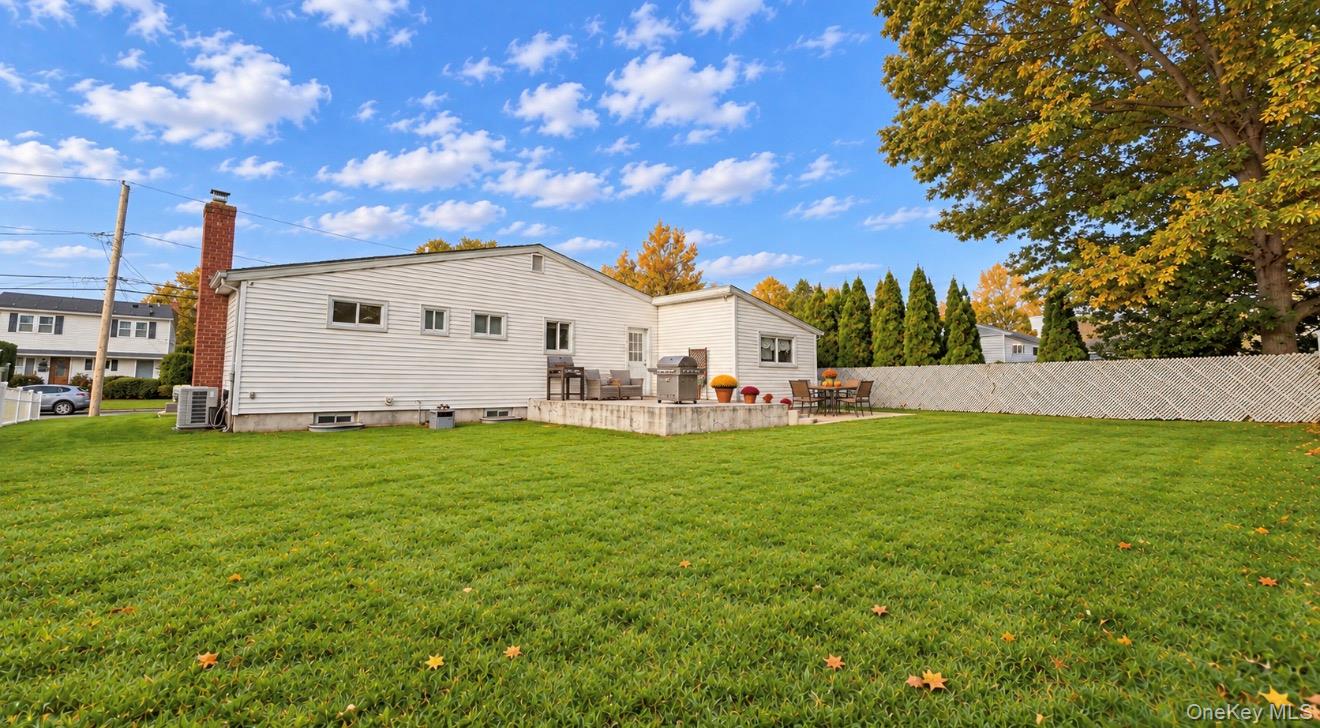 22 5th Avenue – For Sale photo 23