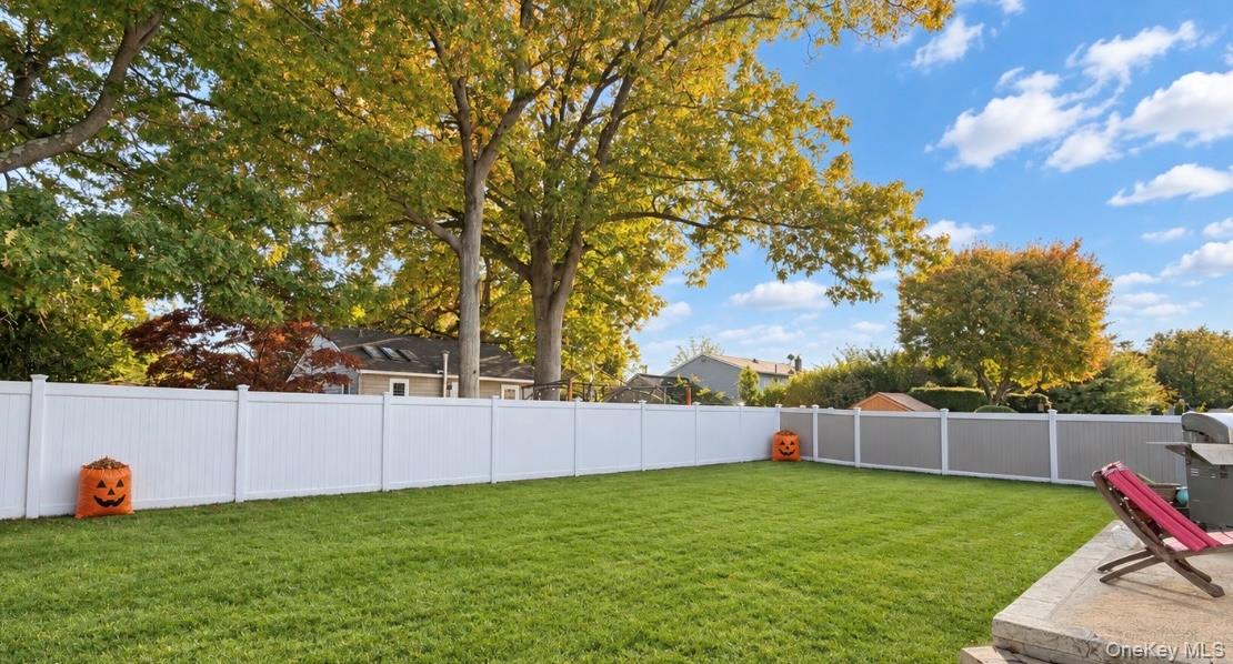 22 5th Avenue – For Sale photo 20