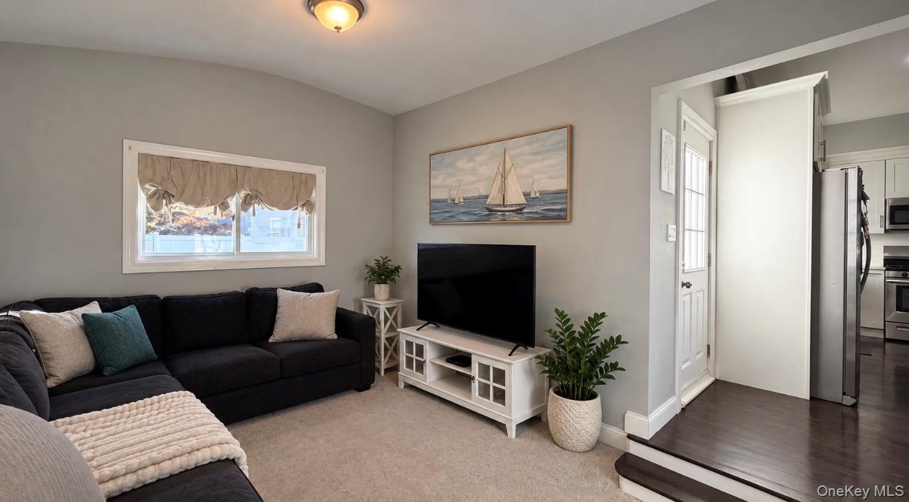 22 5th Avenue – For Sale photo 11