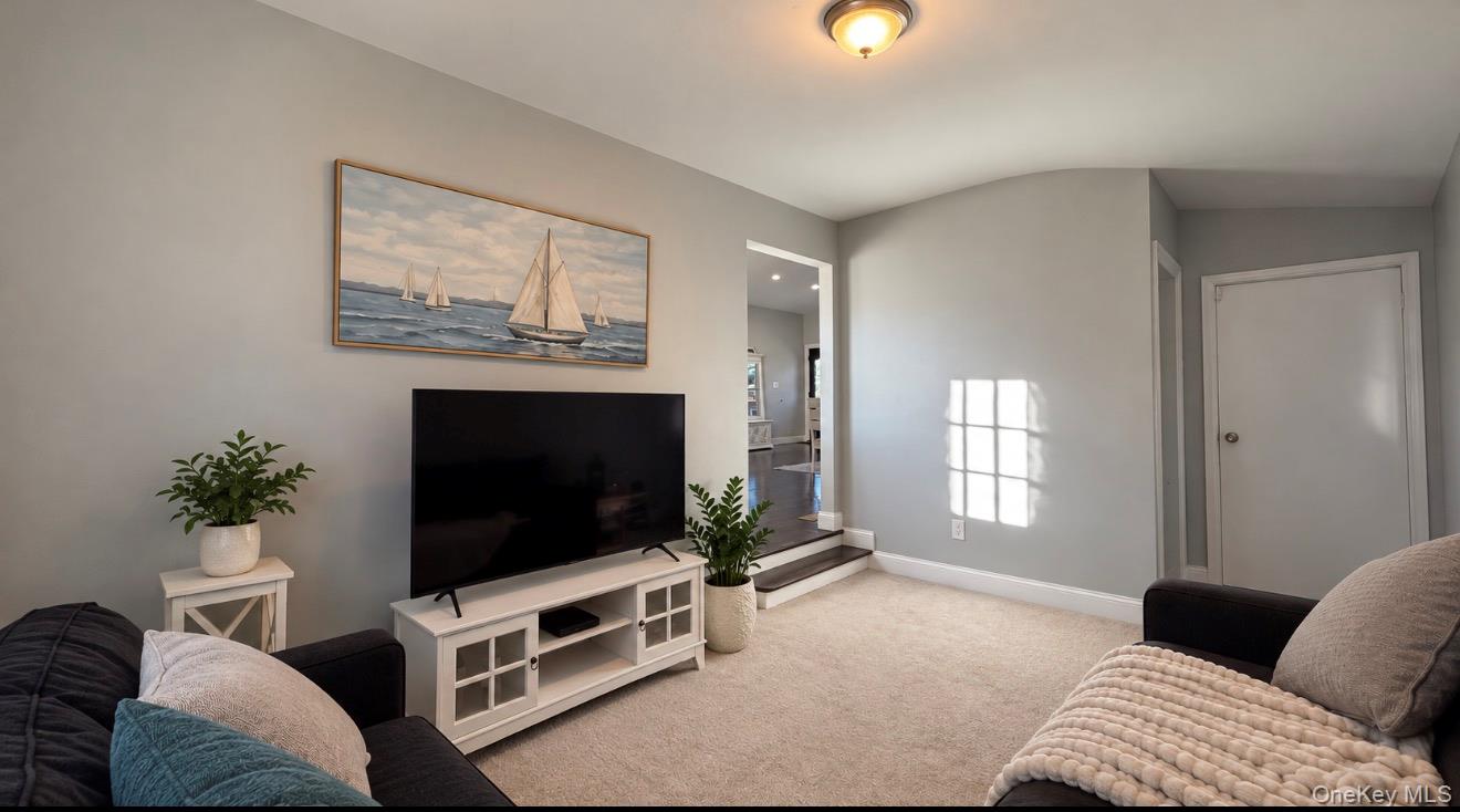 22 5th Avenue – For Sale photo 12