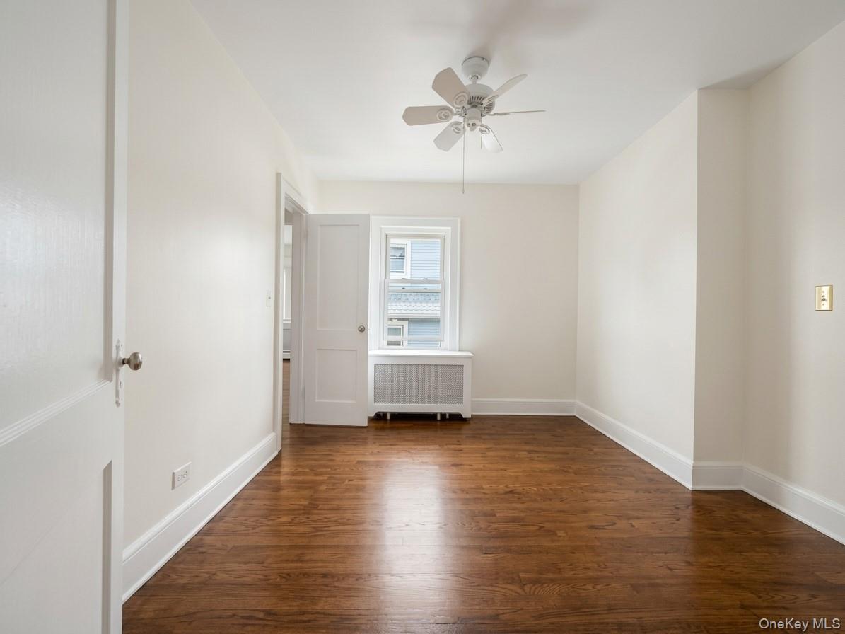 122 Greenvale Avenue, Unit Apt #2 photo 23