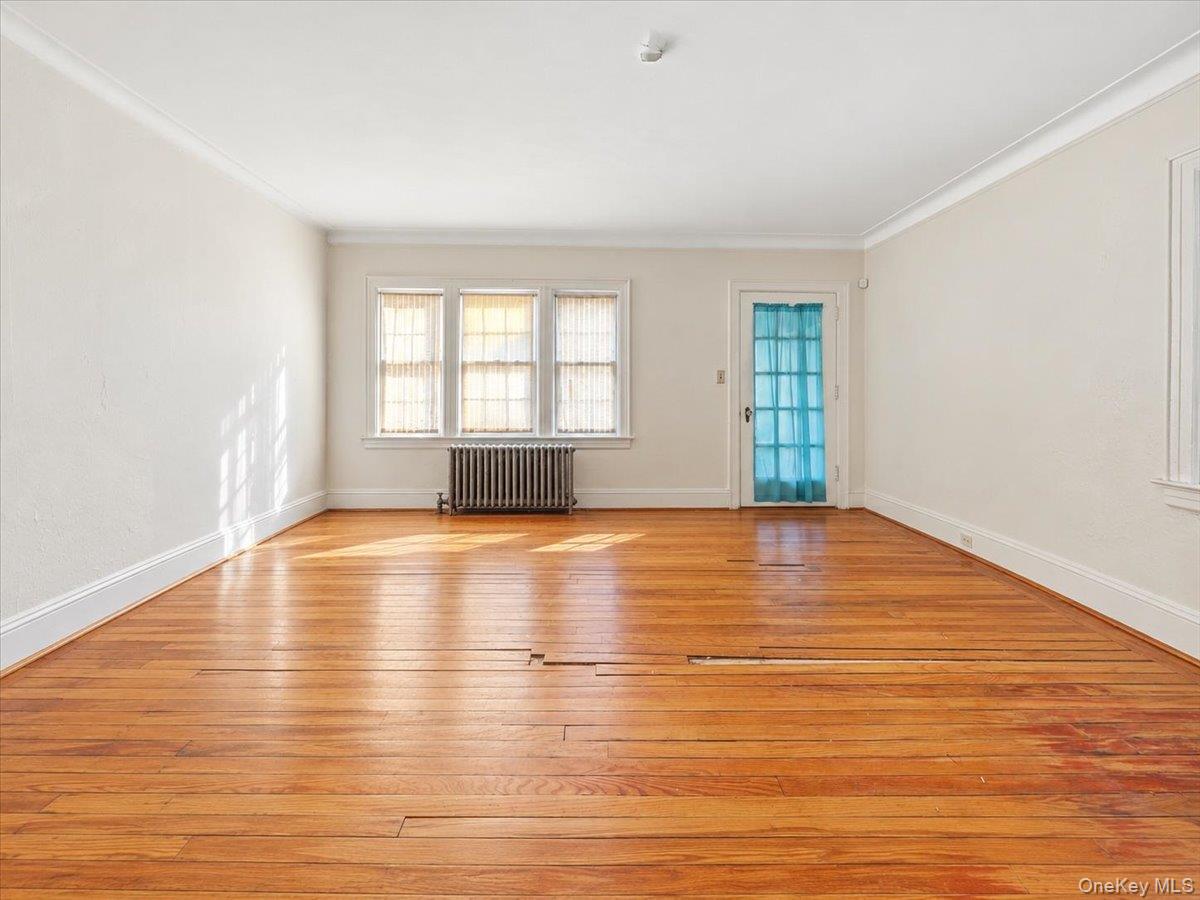 2727 Morgan Avenue – For Sale photo 5