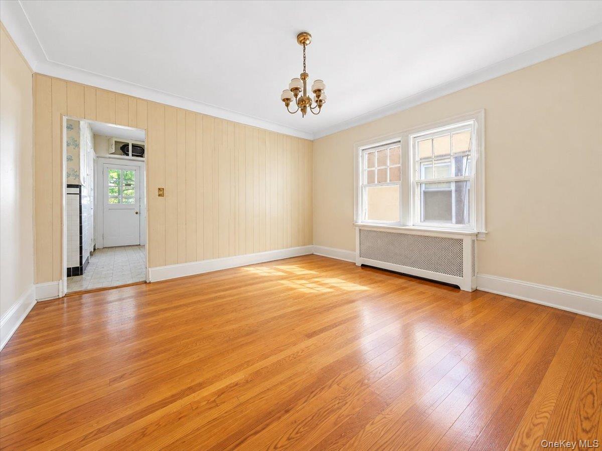 2727 Morgan Avenue – For Sale photo 8