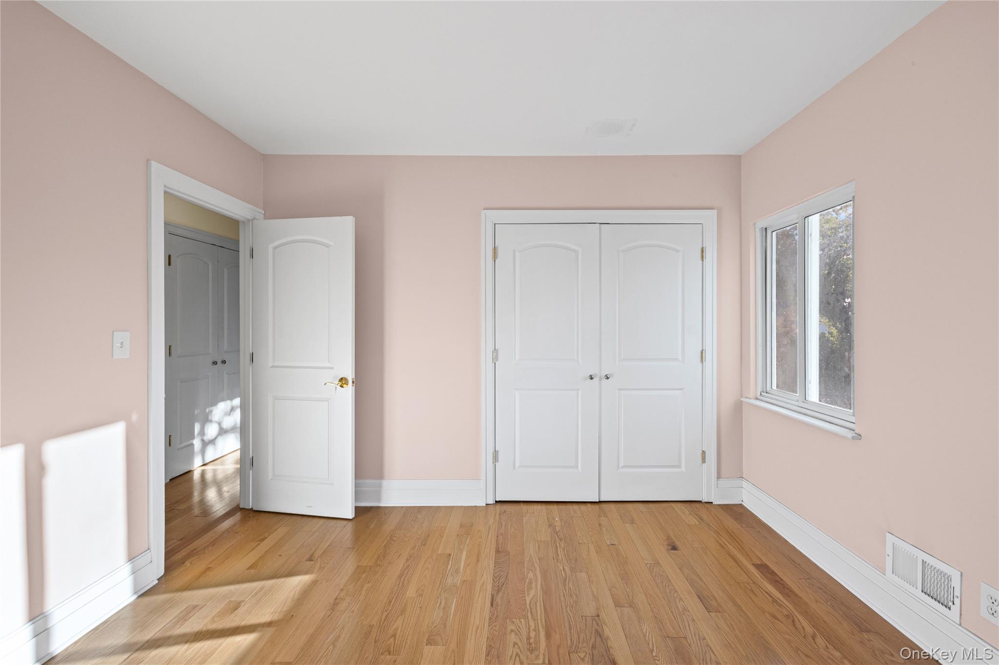 21 Oxford Boulevard – For Sale photo 20
