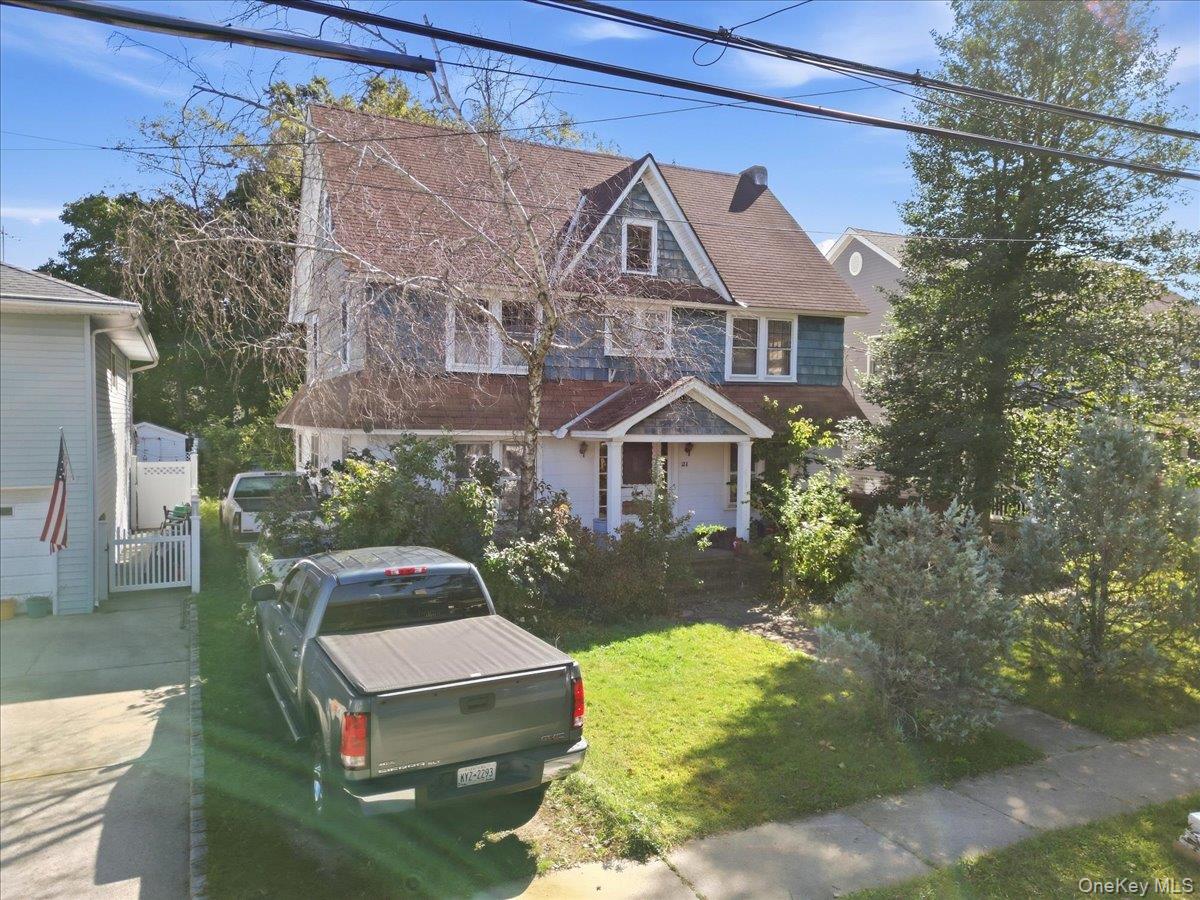 21 Sherman Avenue – For Sale photo 3