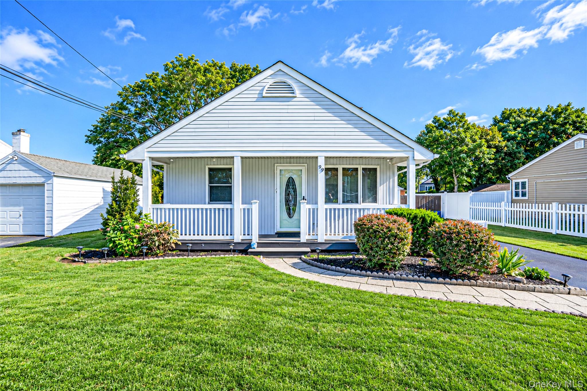 99 Cherubina Lane – For Sale