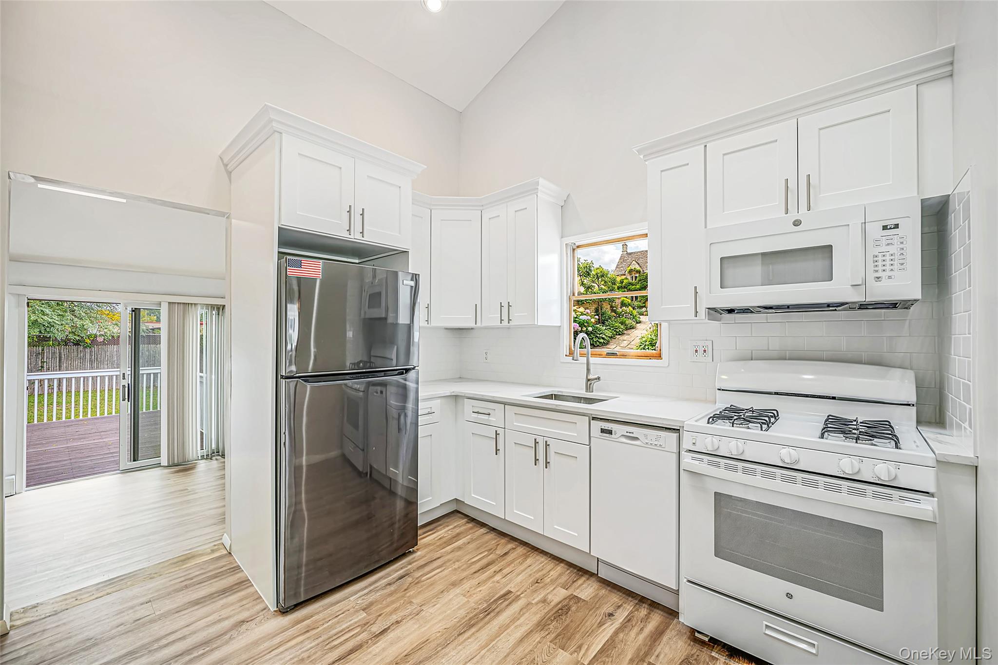 99 Cherubina Lane – For Sale photo 13