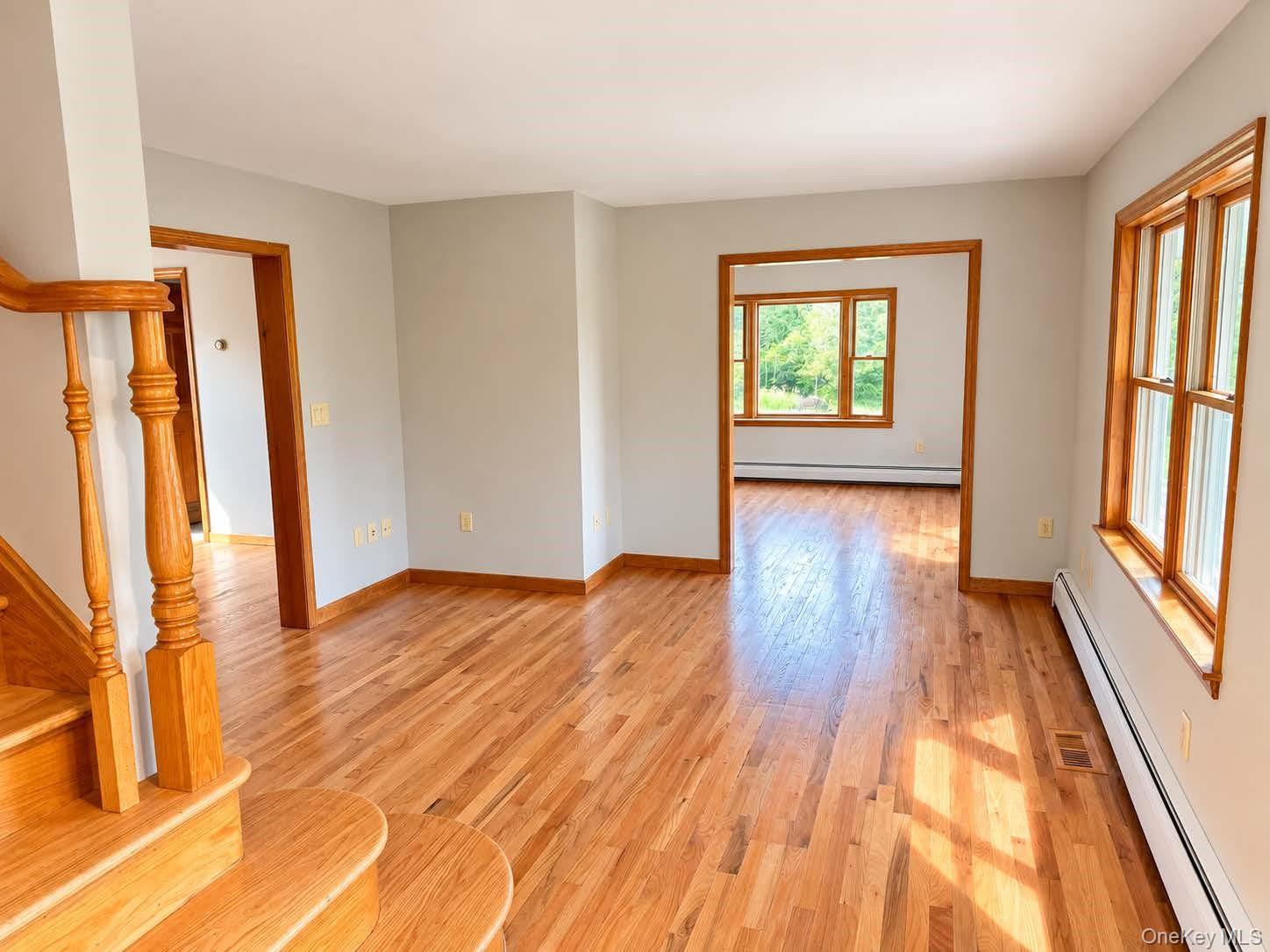 92 Crum Elbow Road – For Rent photo 7
