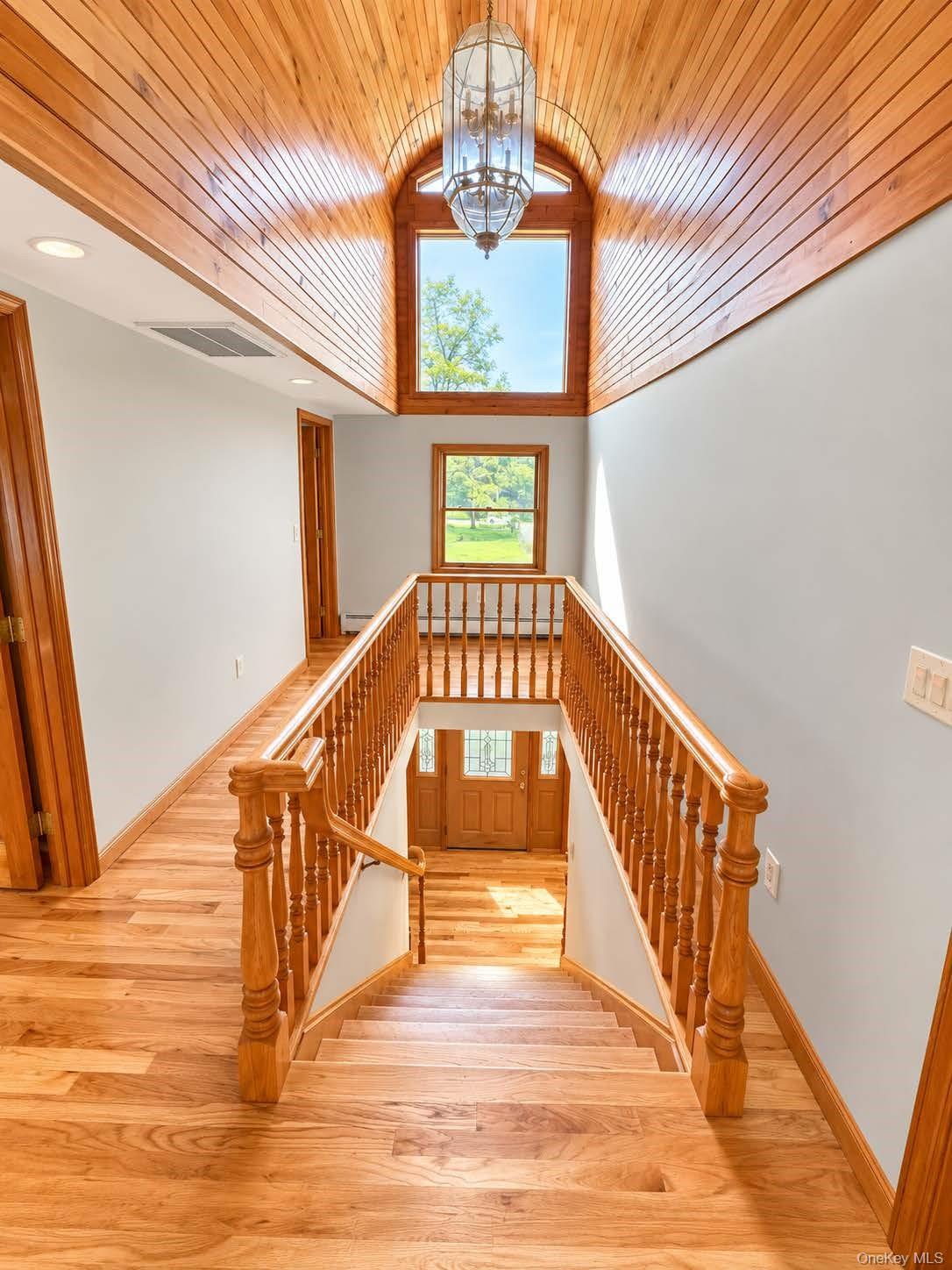 92 Crum Elbow Road – For Rent photo 13