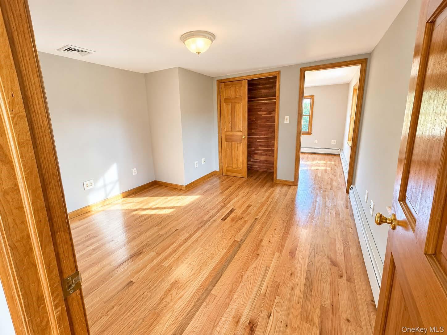92 Crum Elbow Road – For Rent photo 17