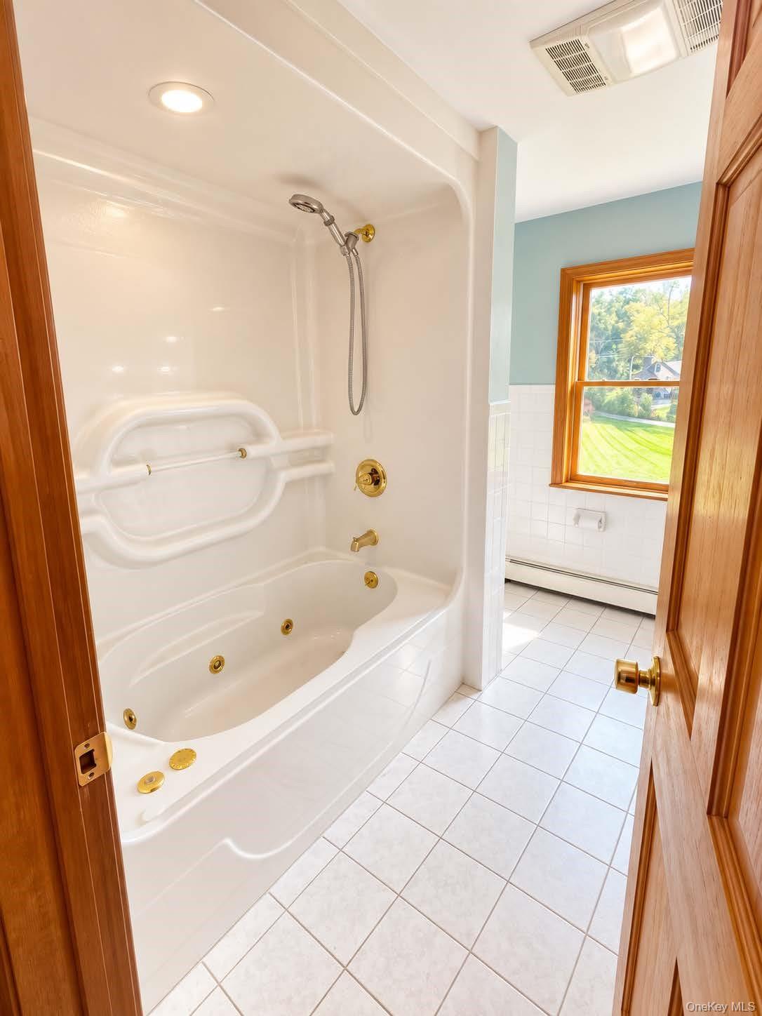 92 Crum Elbow Road – For Rent photo 20