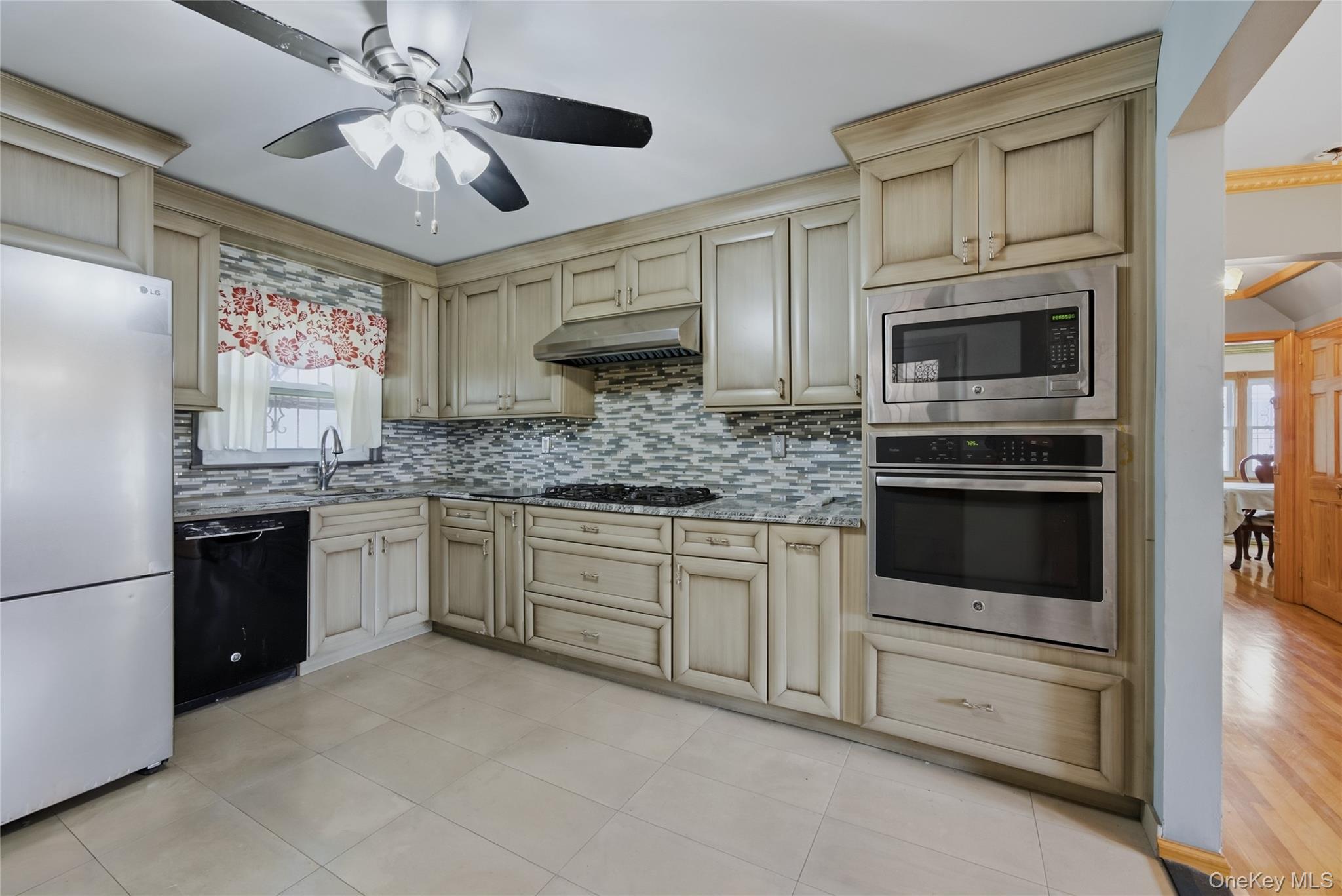 120-44 194th Street – For Sale photo 6