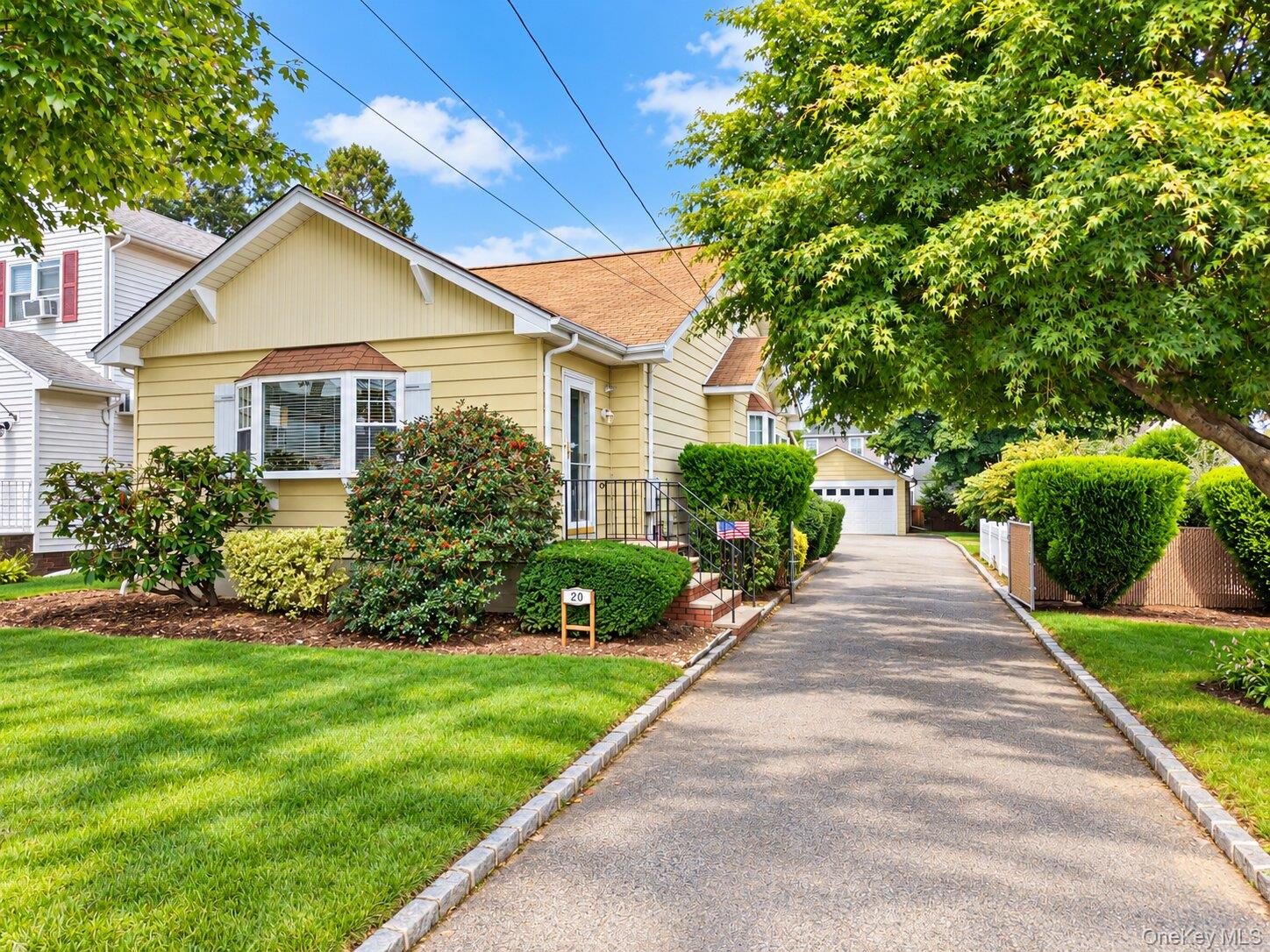20 Munson Place – For Sale