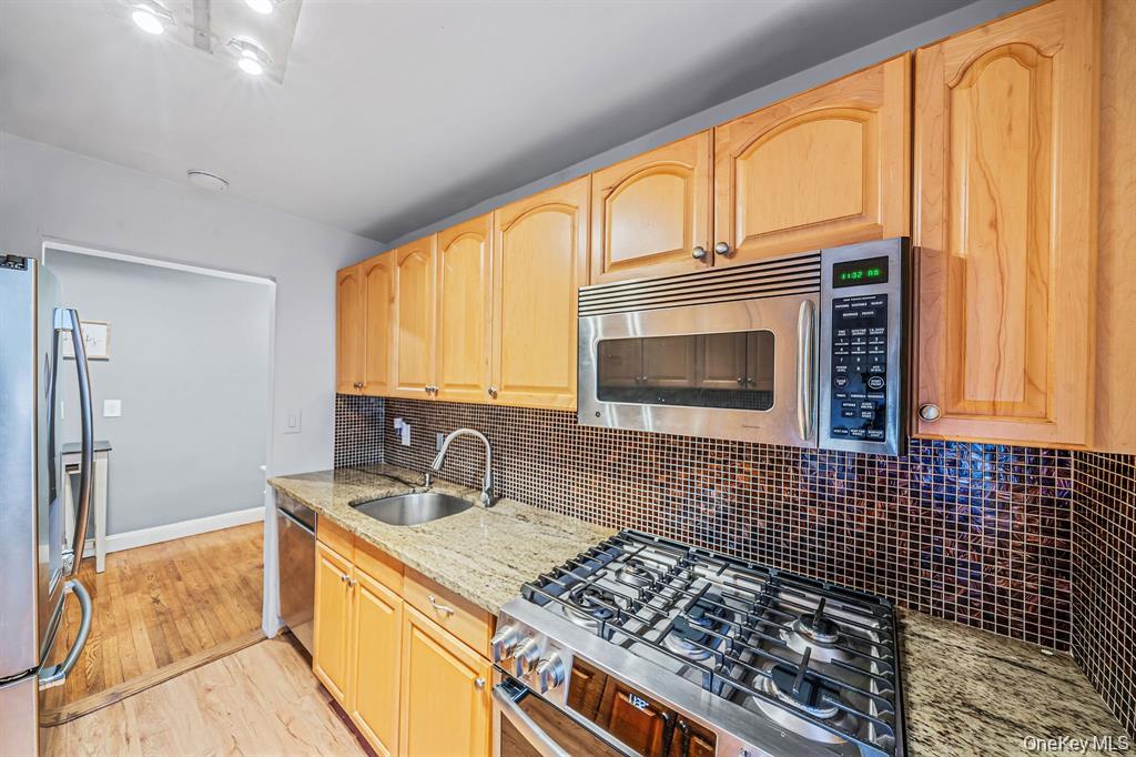 8 Terrace Circle, Unit 1G photo 4
