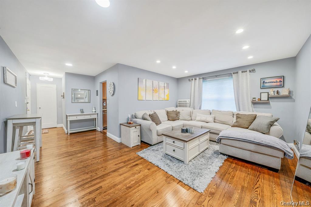 8 Terrace Circle, Unit 1G photo 5