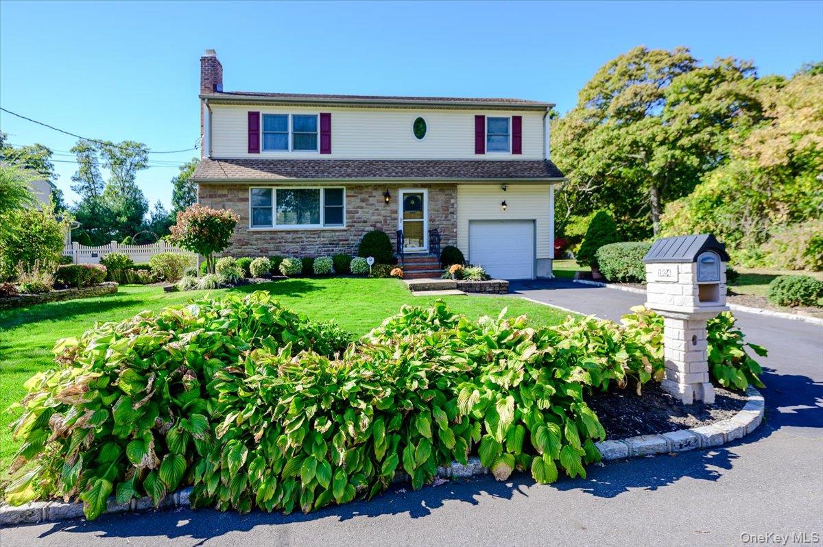 1924 Louis Kossuth Avenue – For Sale photo 3