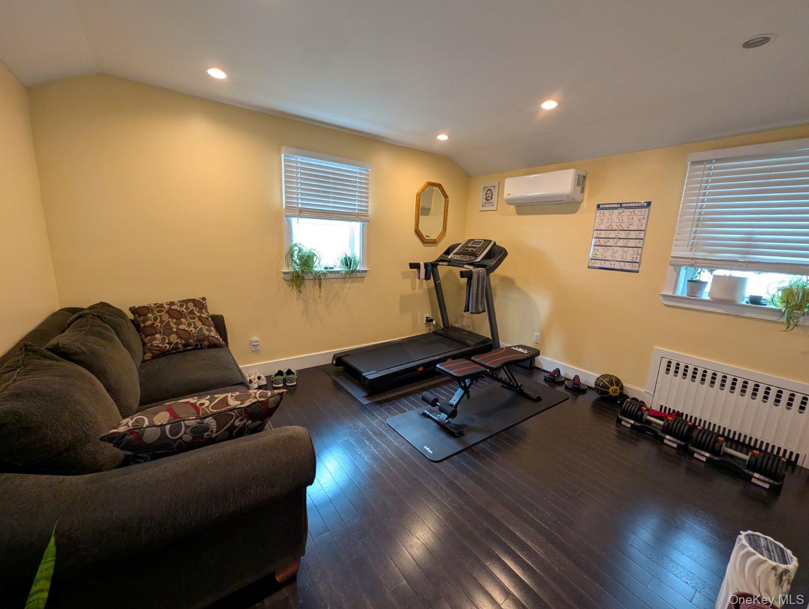 20 Sylvester Place – For Rent photo 8