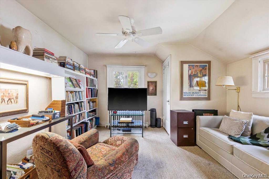 97 Mountain Avenue – For Sale photo 9