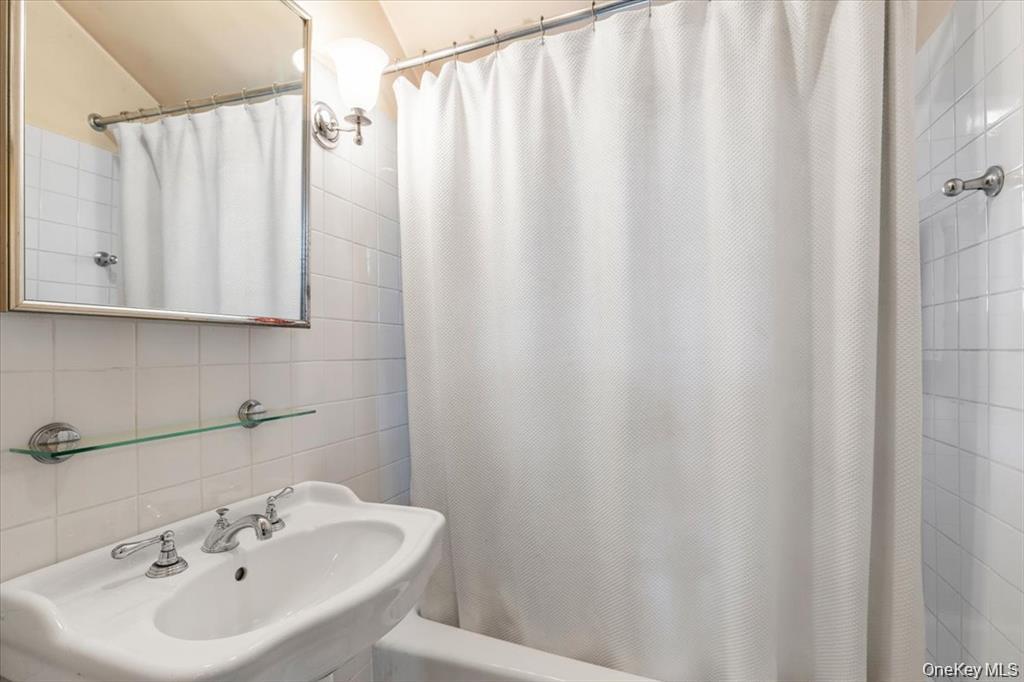 97 Mountain Avenue – For Sale photo 10
