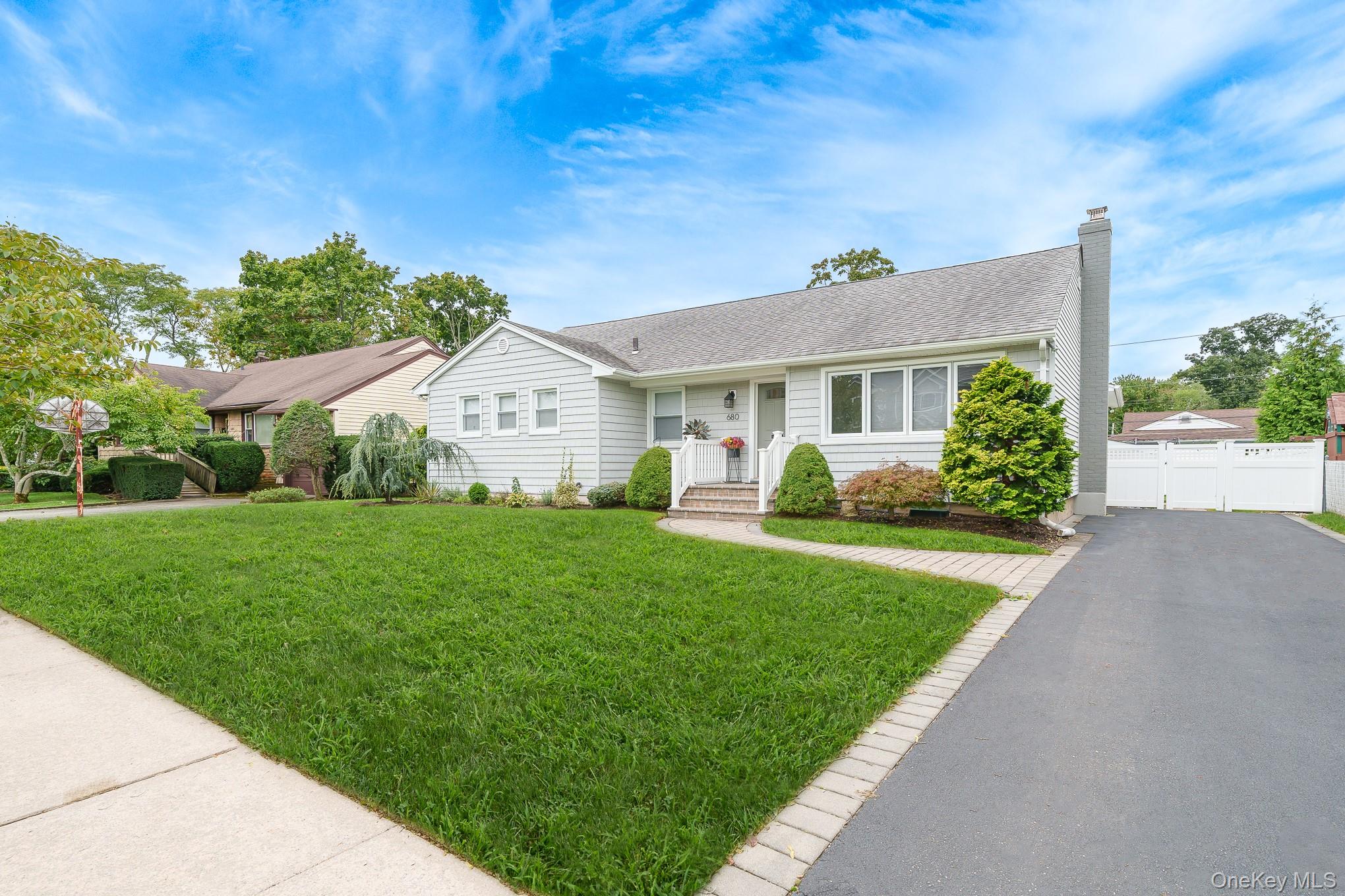 680 Harrison Avenue – For Sale