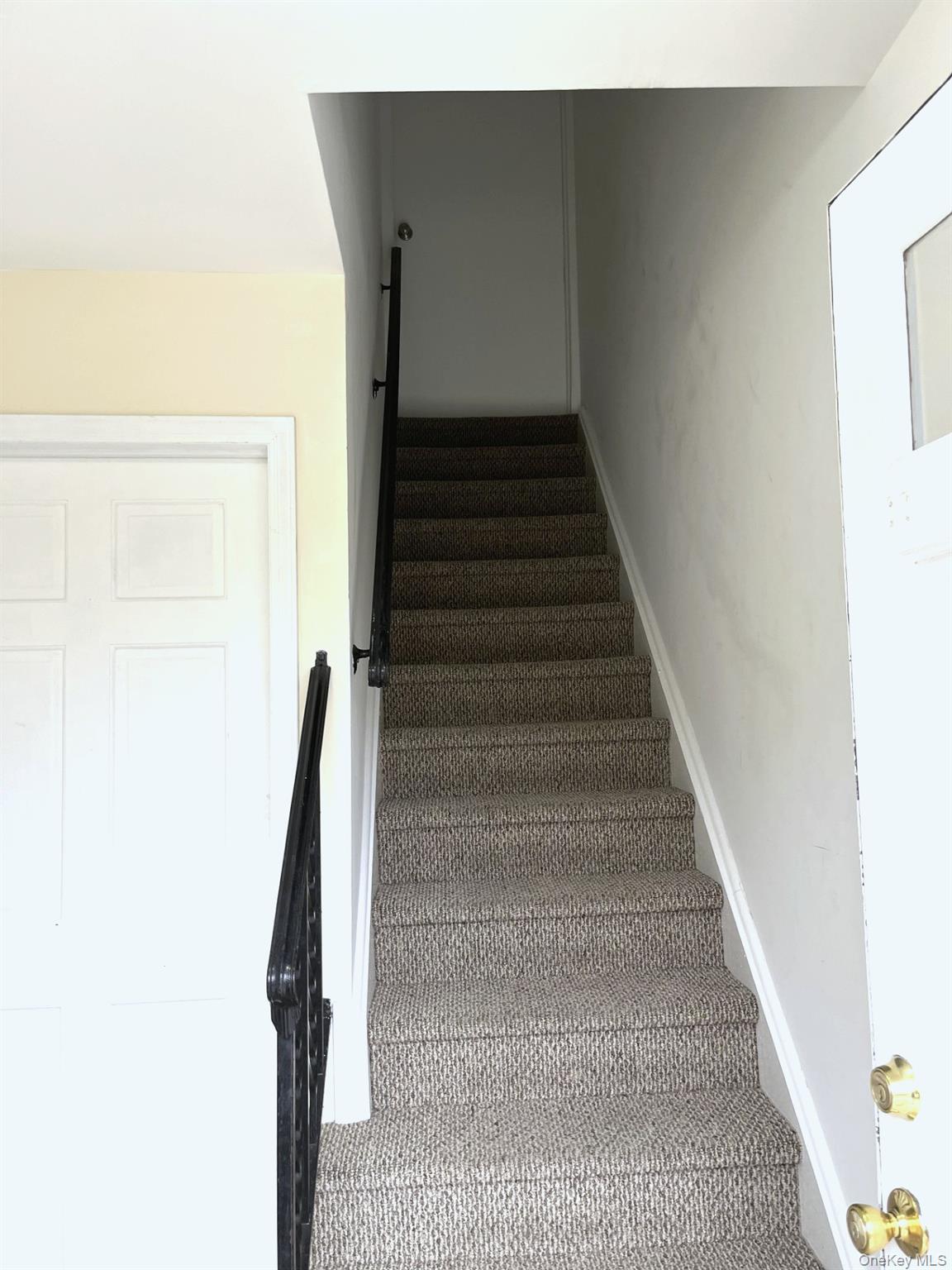 14 Oak Street, Unit 2 photo 18