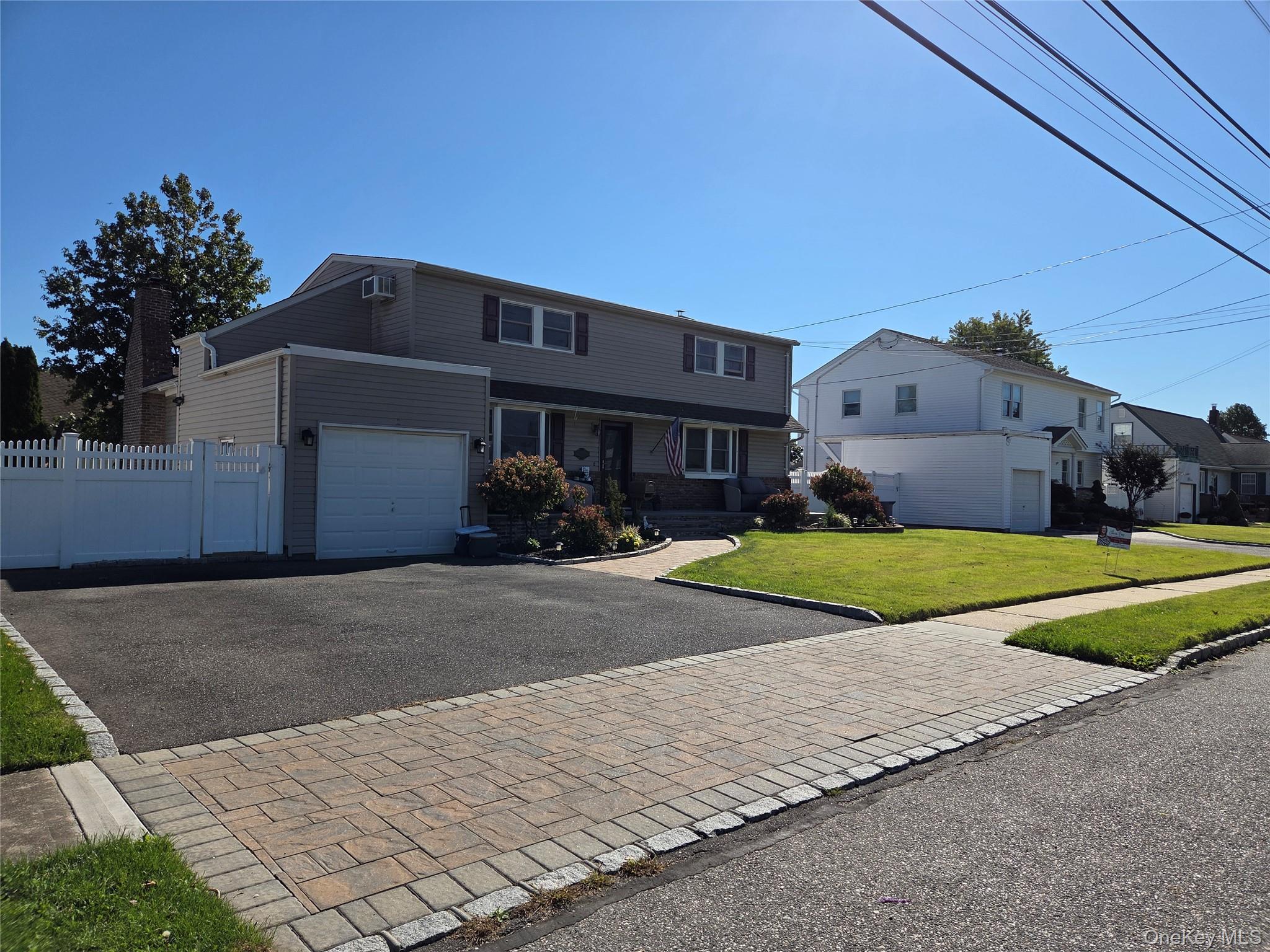 609 Alwick Avenue – For Sale