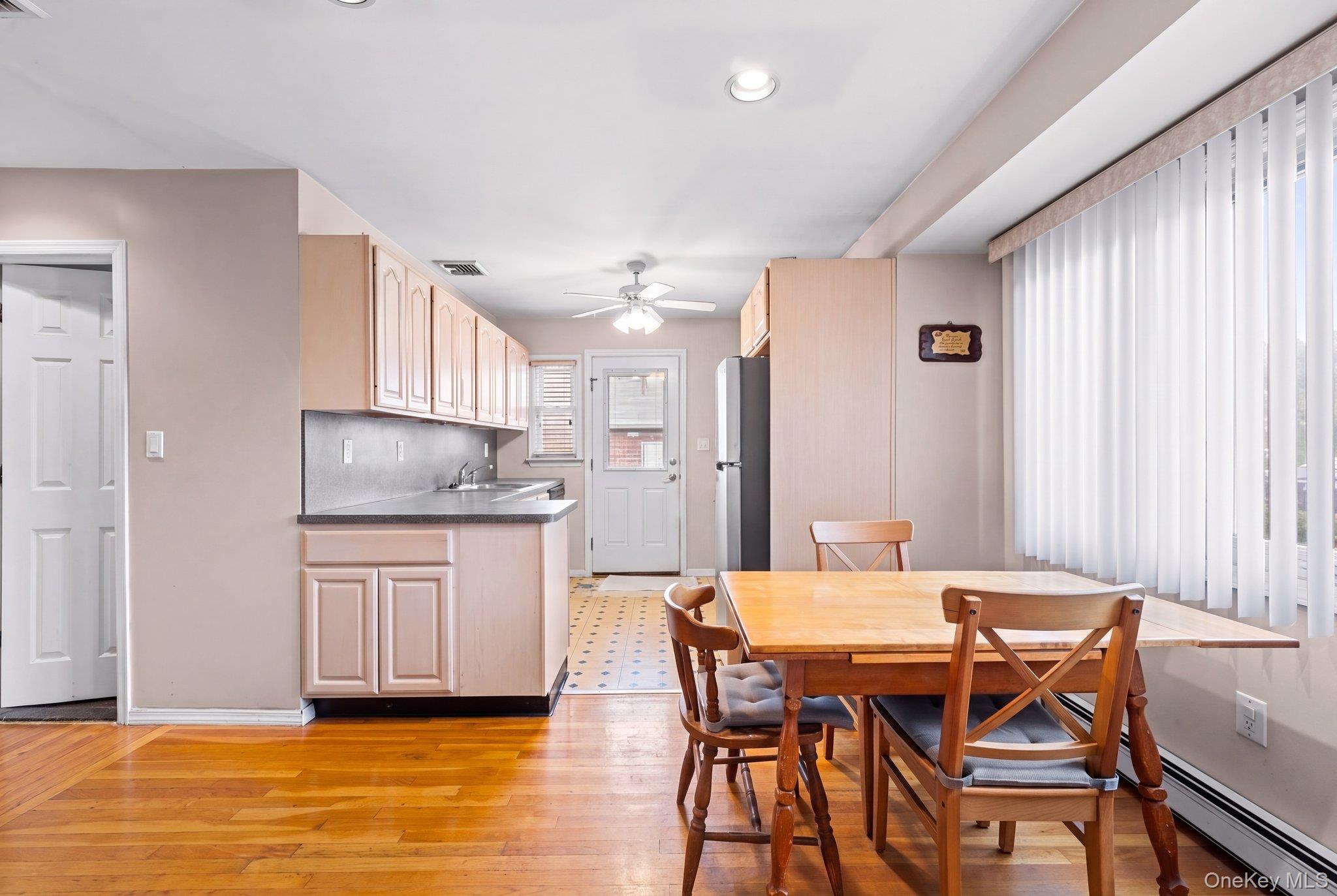 3866 Drake Street – For Sale photo 20