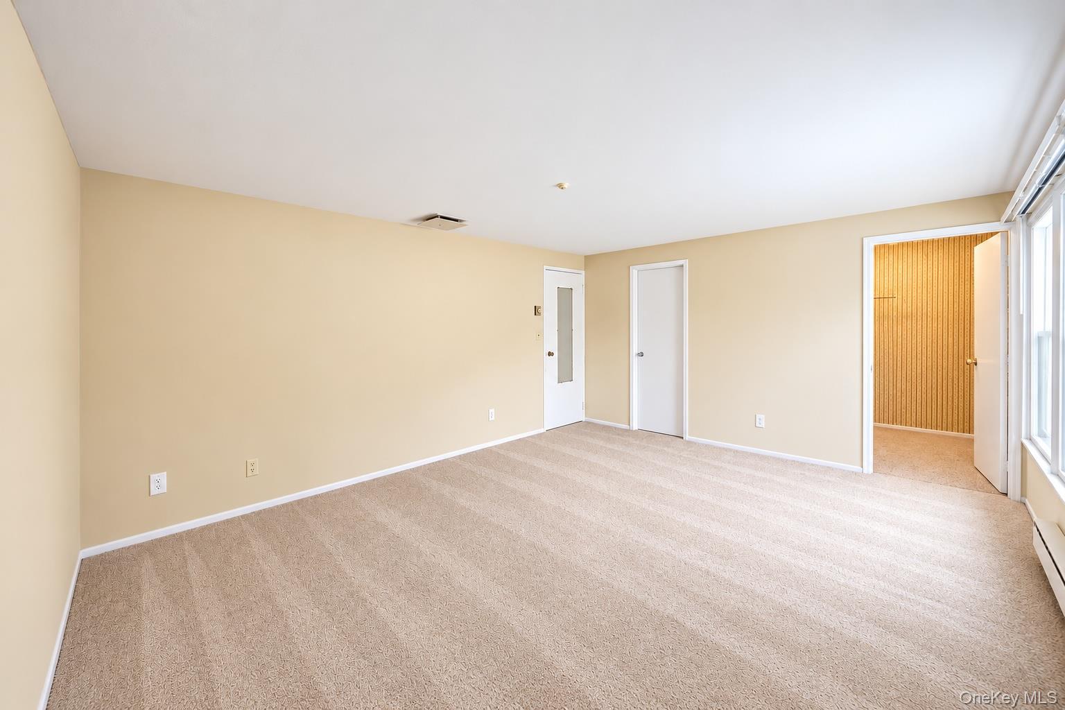 14 Petersburg Court – For Sale photo 10
