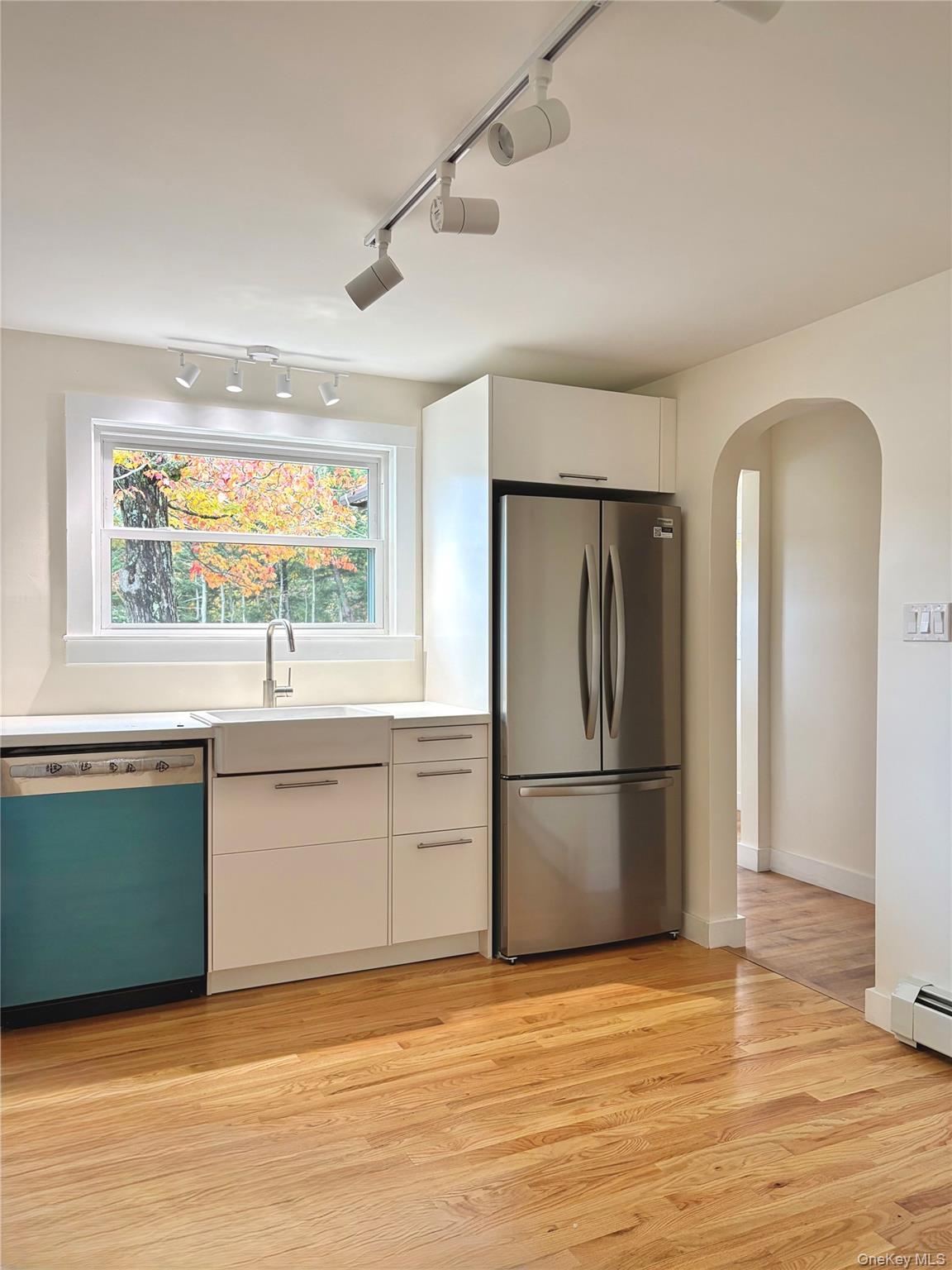 34 School Street – For Sale photo 11