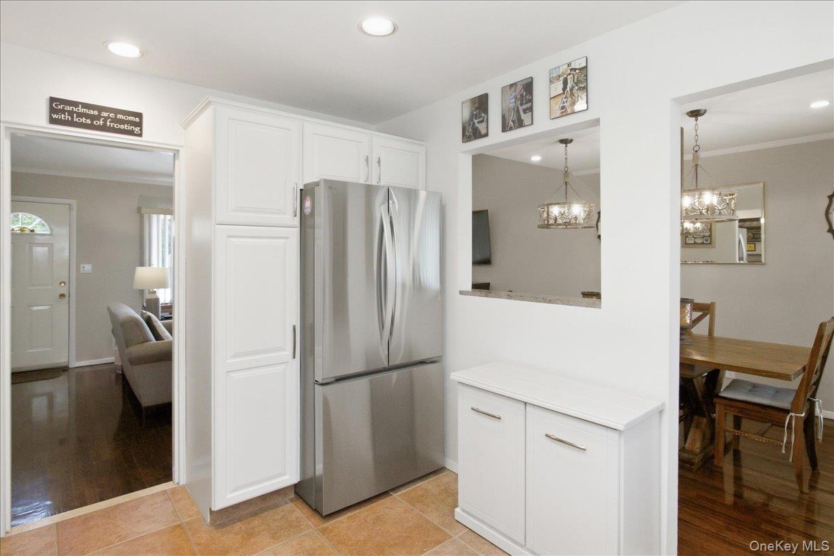 840 Carolyn Court – For Sale photo 8