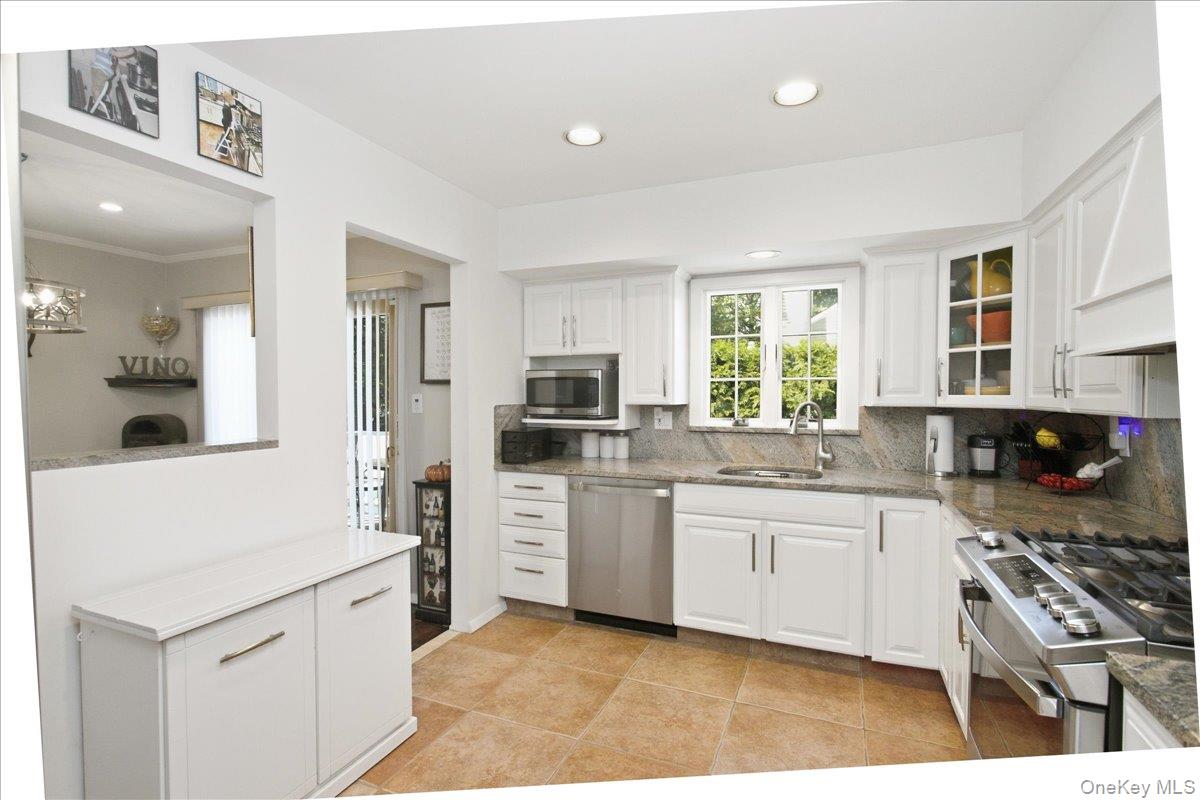840 Carolyn Court – For Sale photo 10