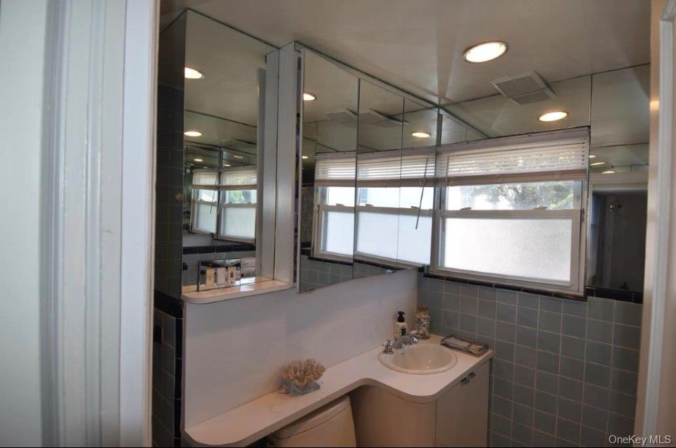 36 Trenton Avenue – For Rent photo 24