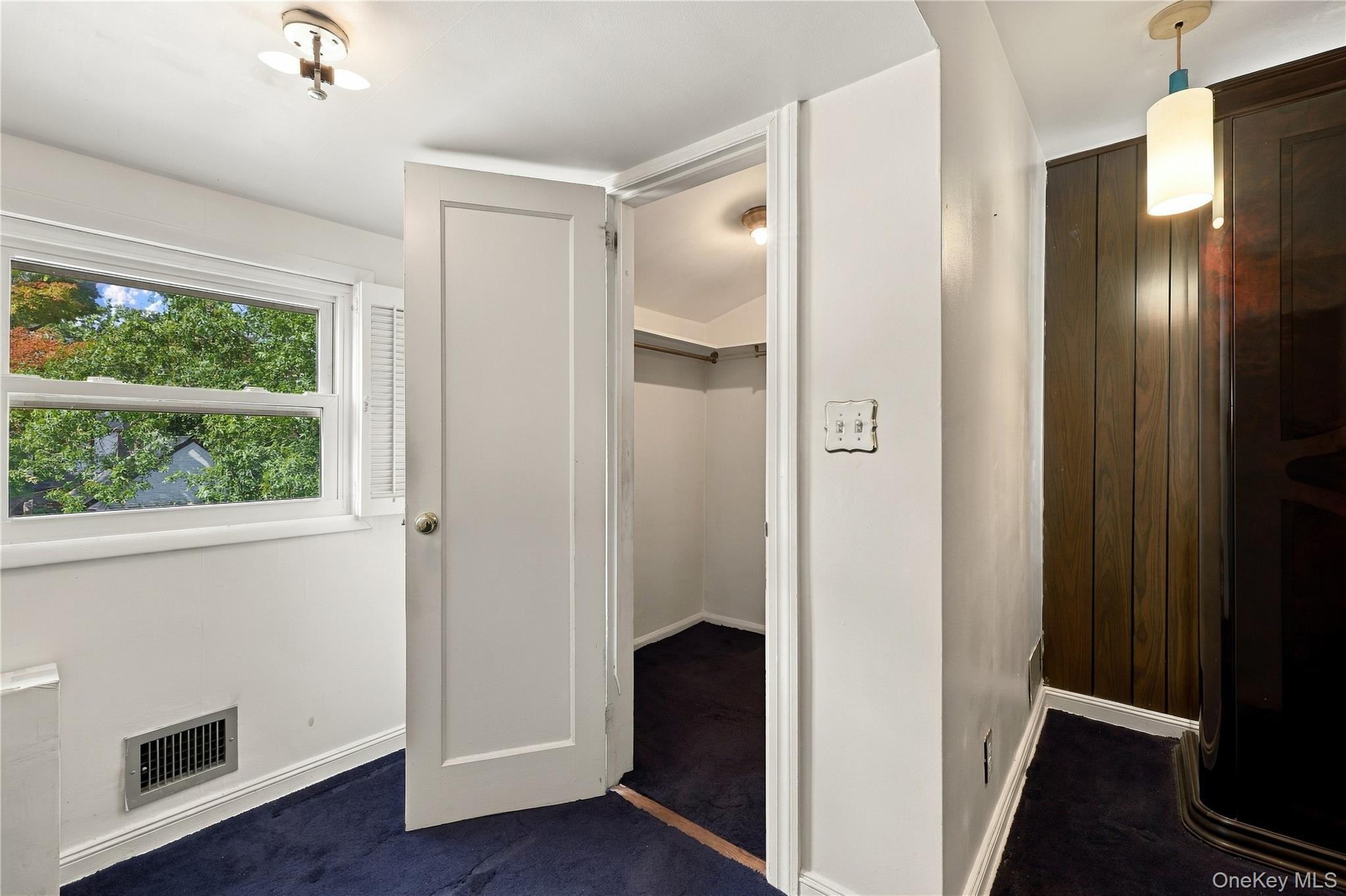 201 Hempstead Avenue – For Sale photo 18
