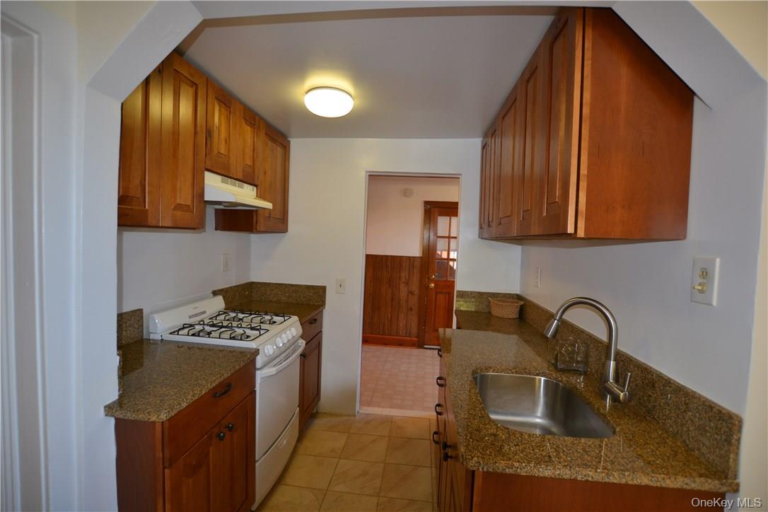 56 Palisade Street, Unit 2 photo 6
