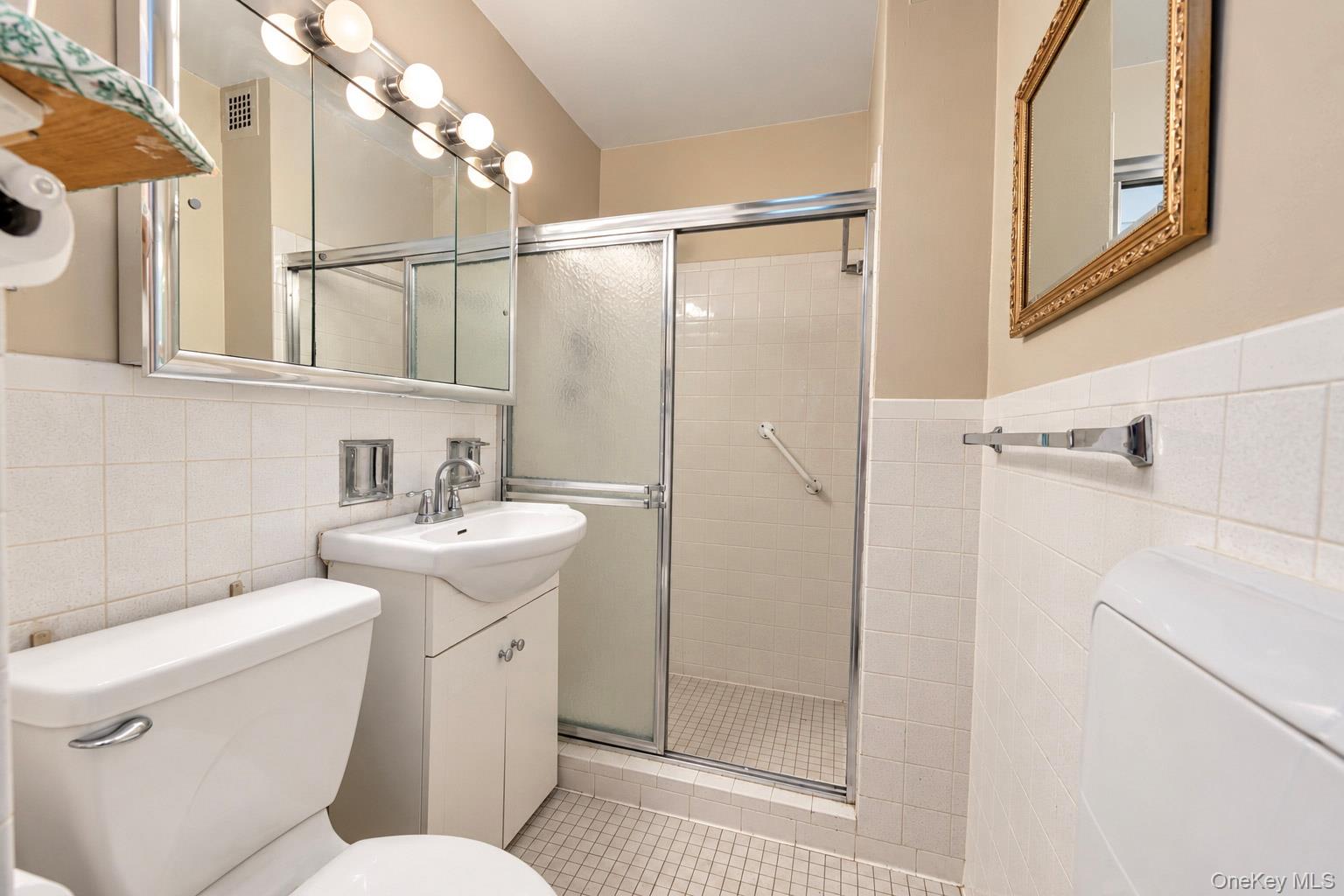 392 Central Park W, Unit 2R photo 23