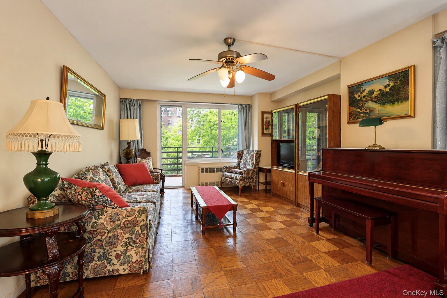 392 Central Park W, Unit 2R photo 14