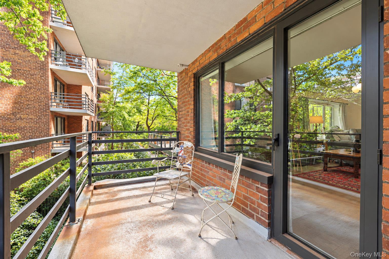 392 Central Park W, Unit 2R photo 16
