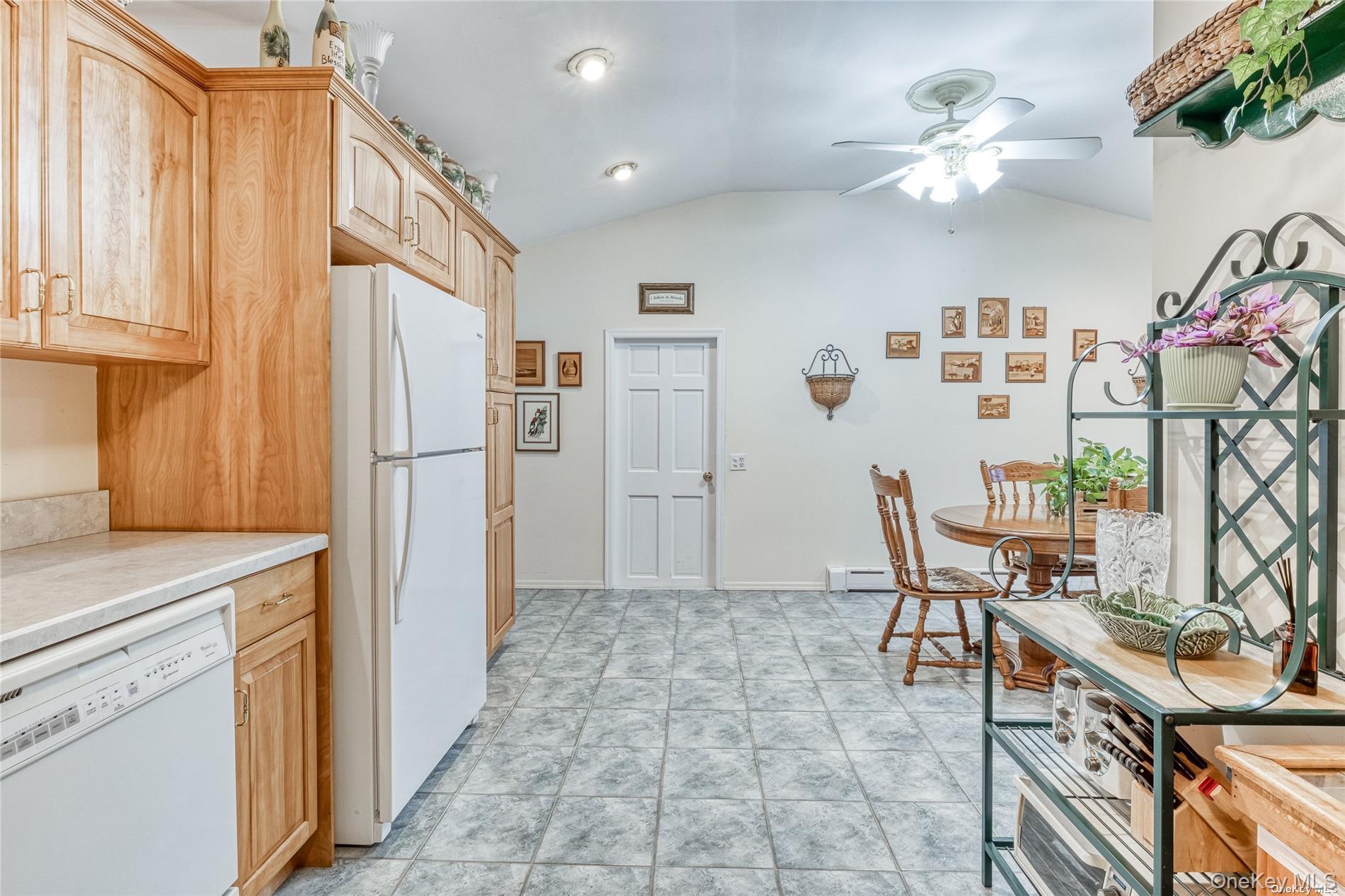218 N Titmus Drive – For Sale photo 13