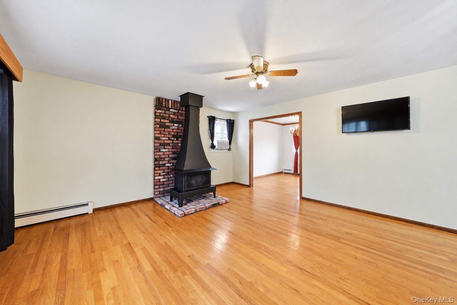 295 Depot Road – For Sale photo 5