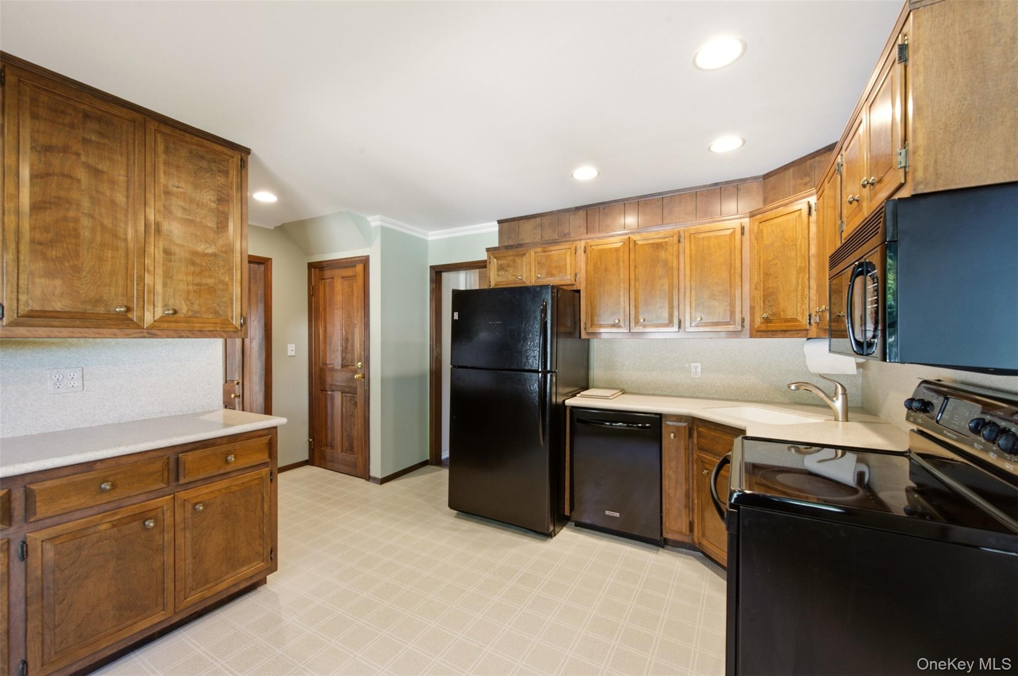 38 Nevinwood Place – For Sale photo 10