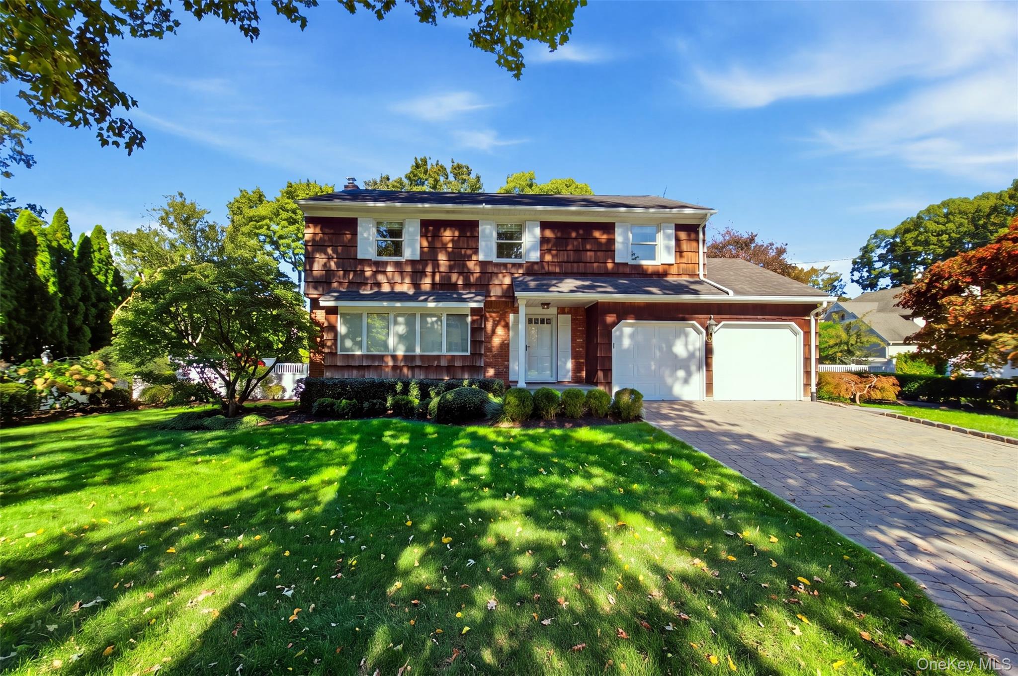 38 Nevinwood Place – For Sale